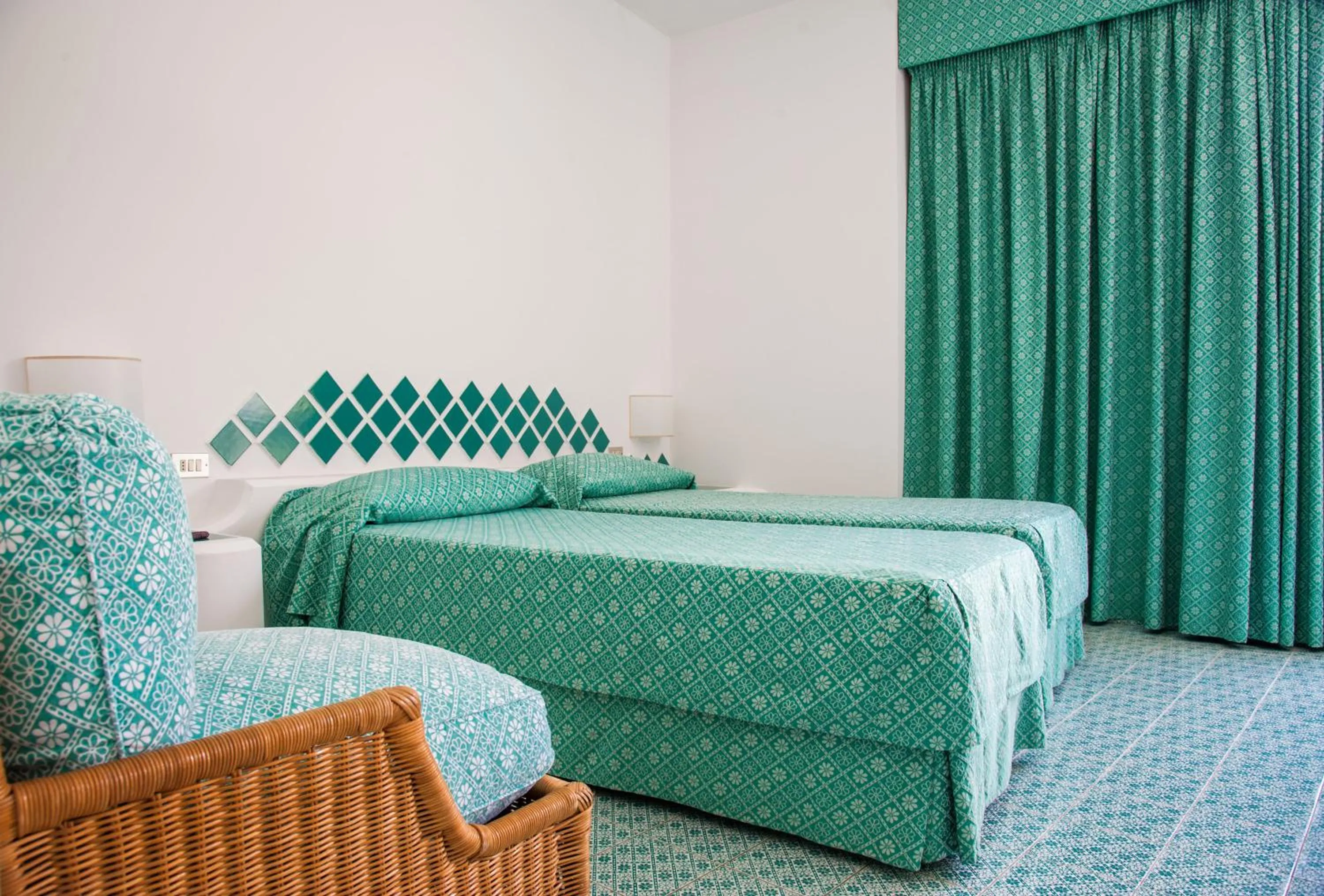 Bedroom, Bed in Hotel Torre Oliva