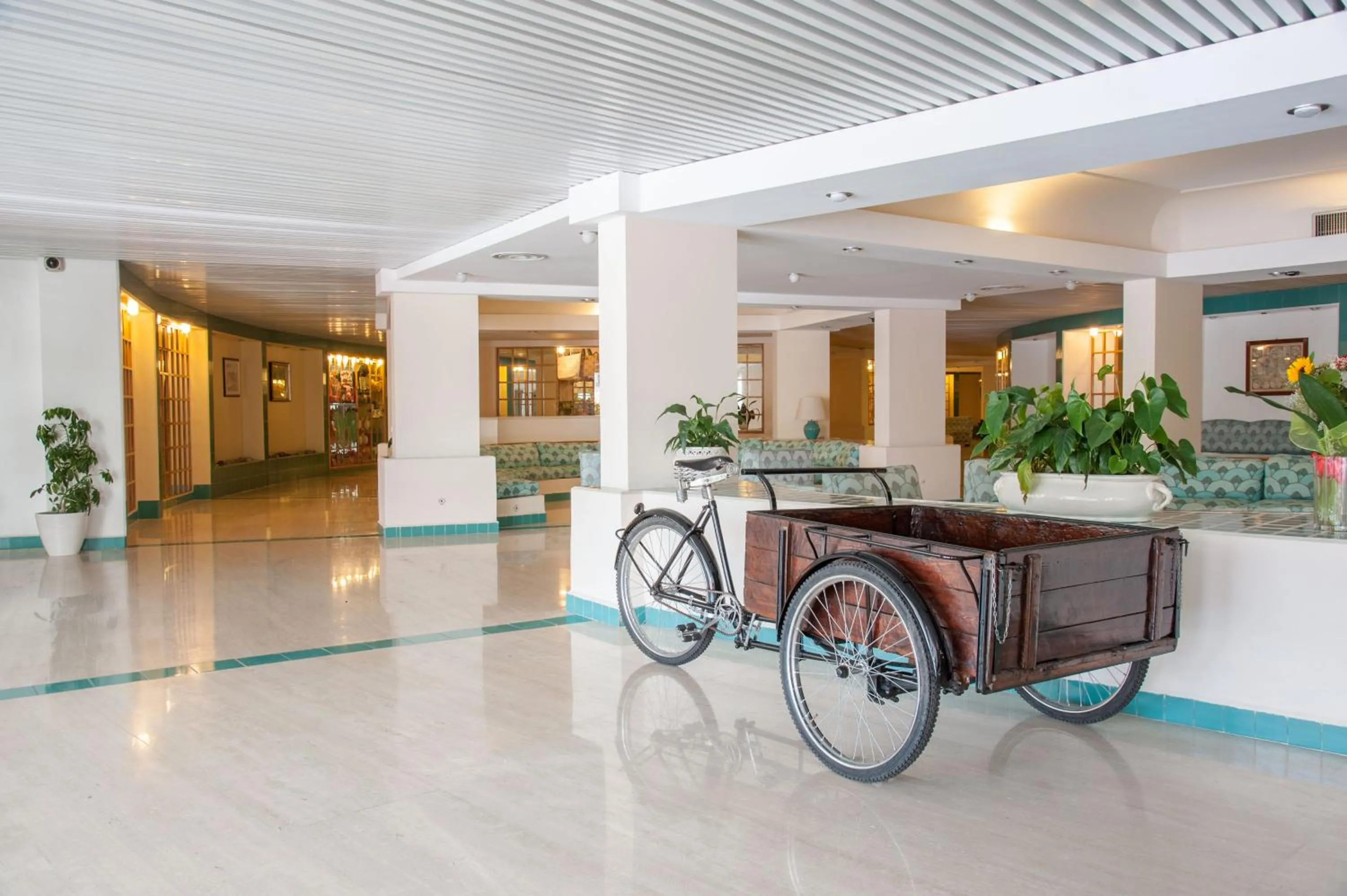 Lobby or reception in Hotel Torre Oliva