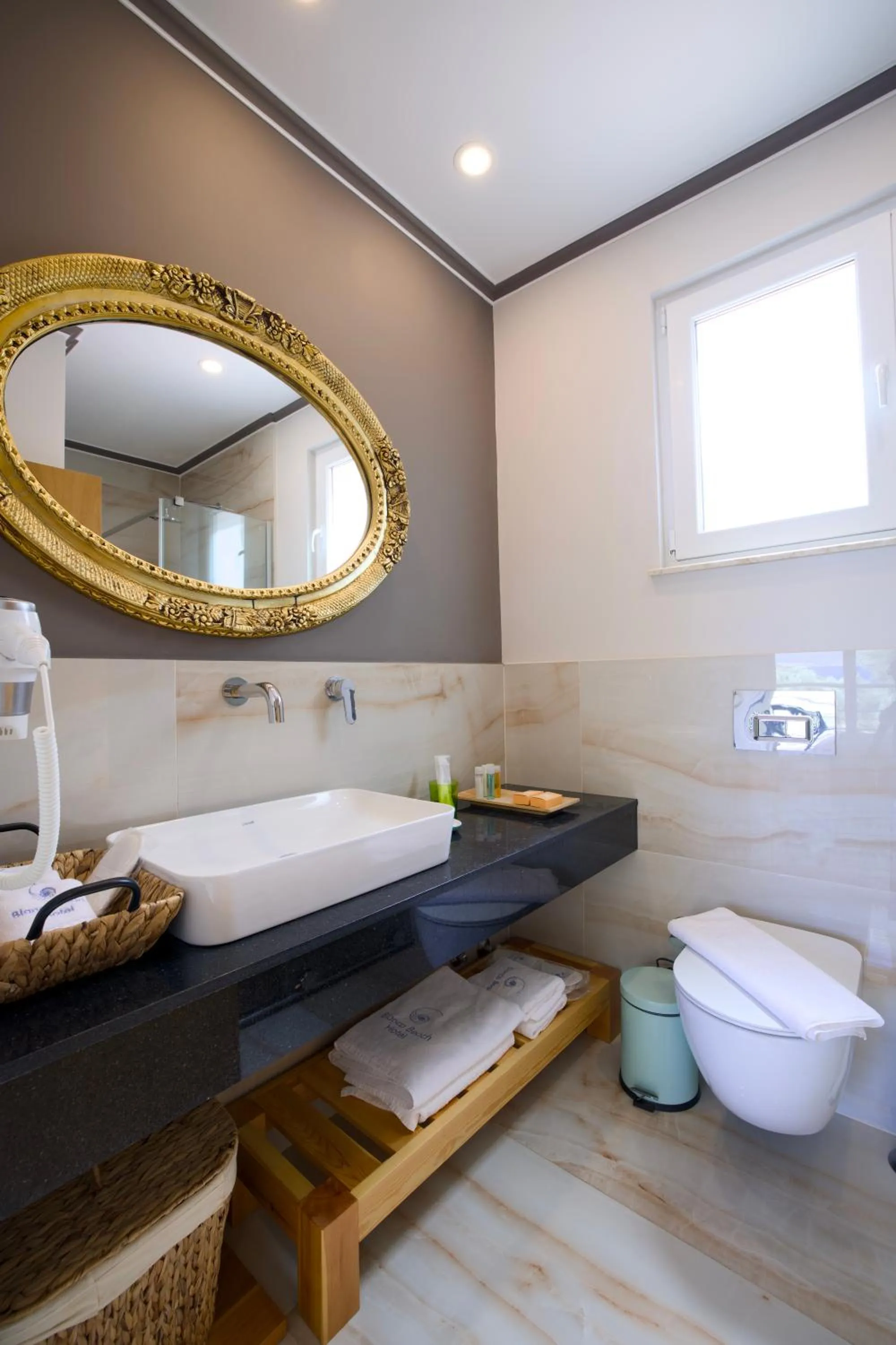 Toilet in Blanca Beach Hotel