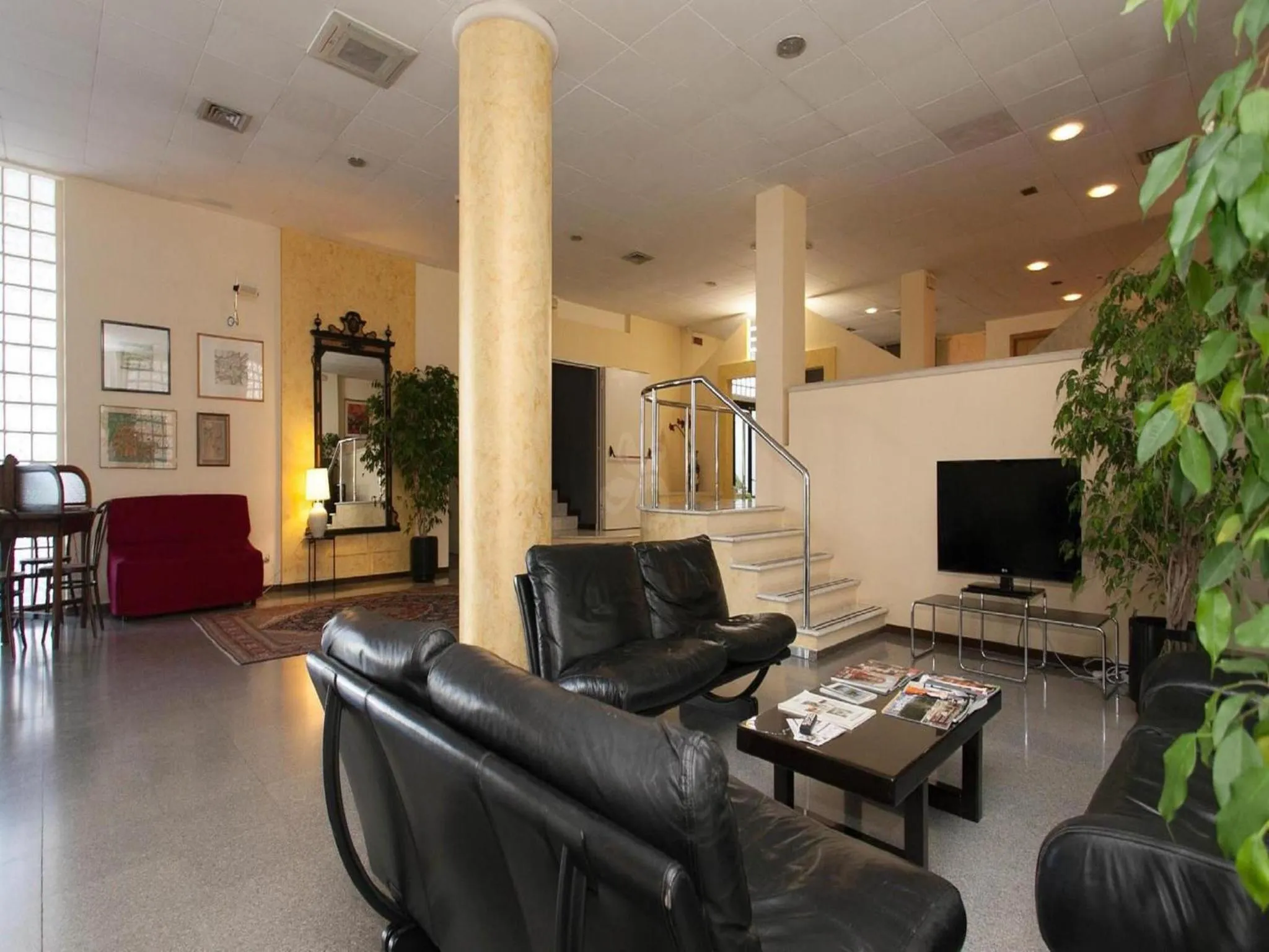 Communal lounge/ TV room, Lounge/Bar in Hotel Zenit Salento