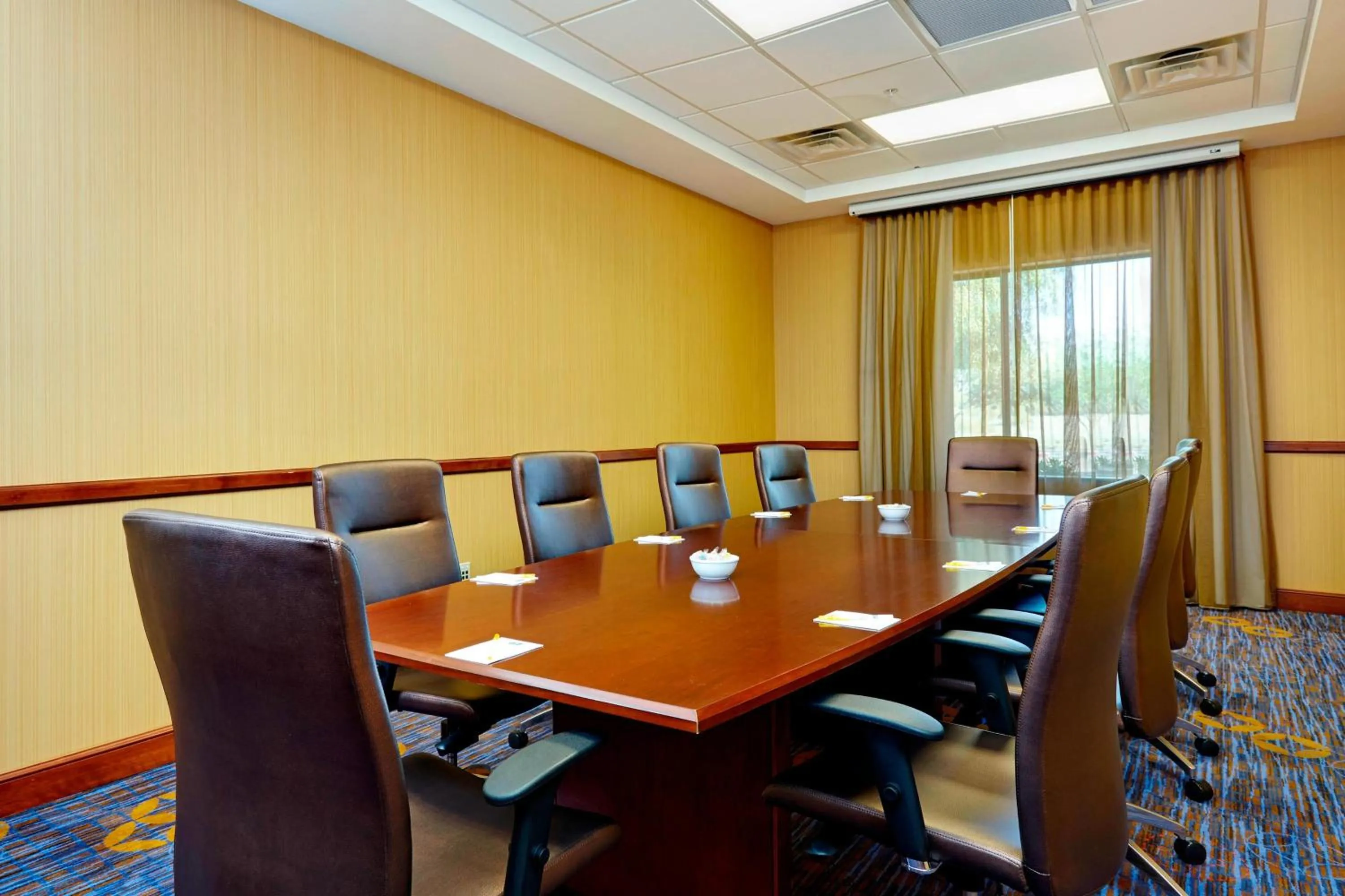Meeting/conference room in Courtyard Phoenix North / Happy Valley