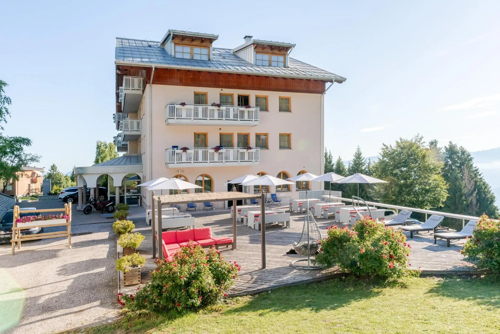 Property building in Hotel Norge