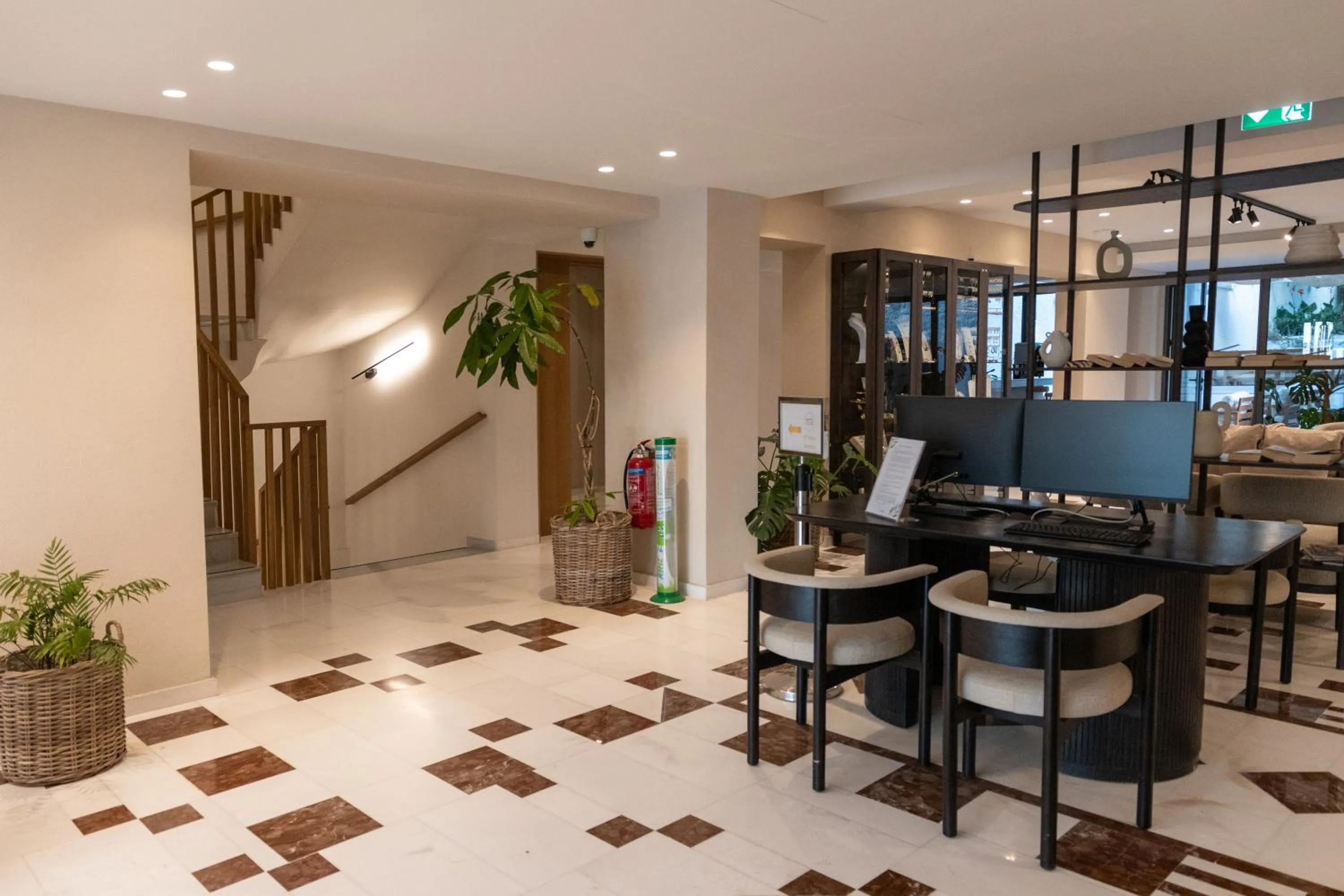 Lobby or reception in Erato by Samian Mare