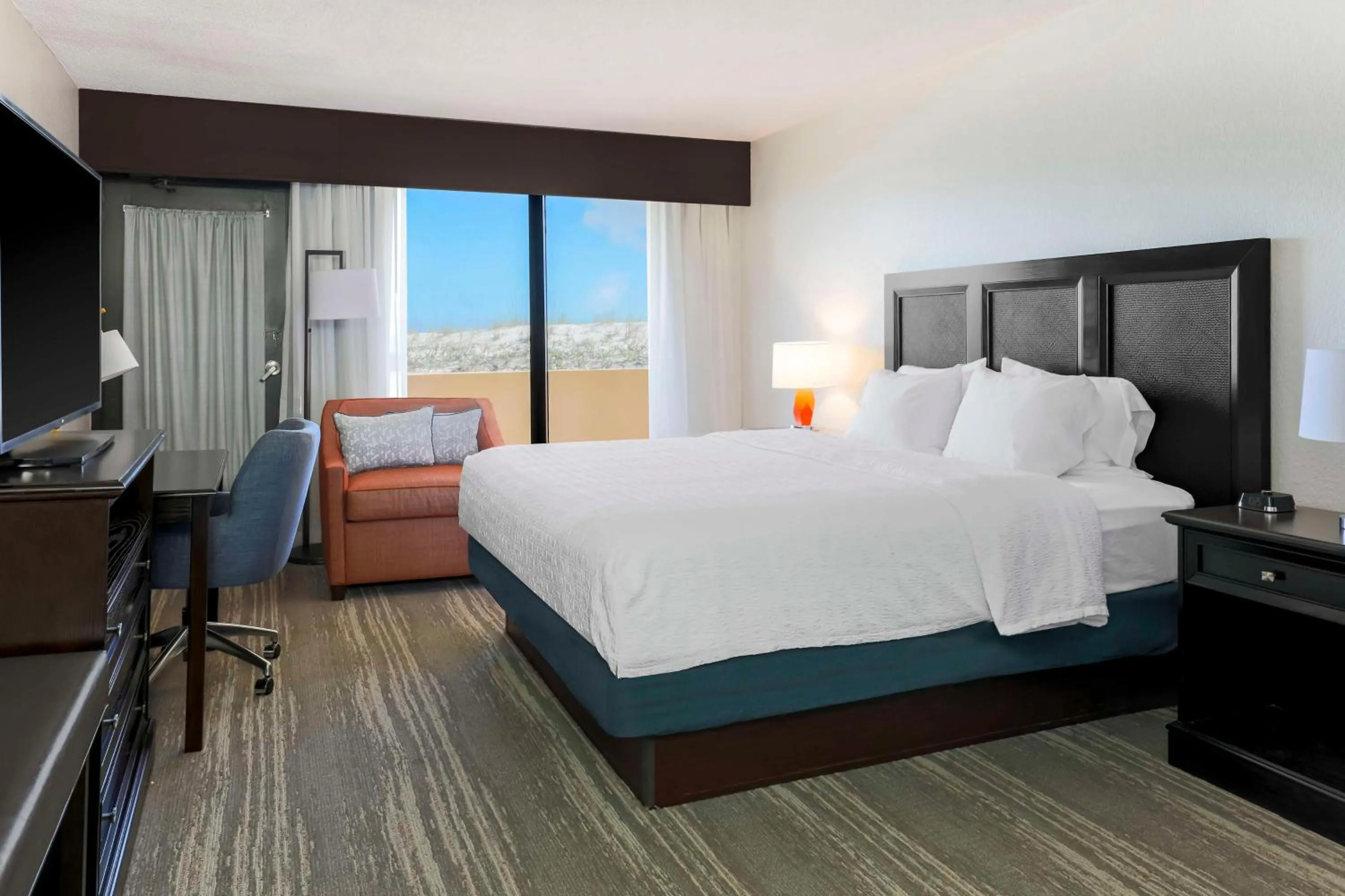 Bedroom, Bed in Hampton Inn Fort Walton Beach