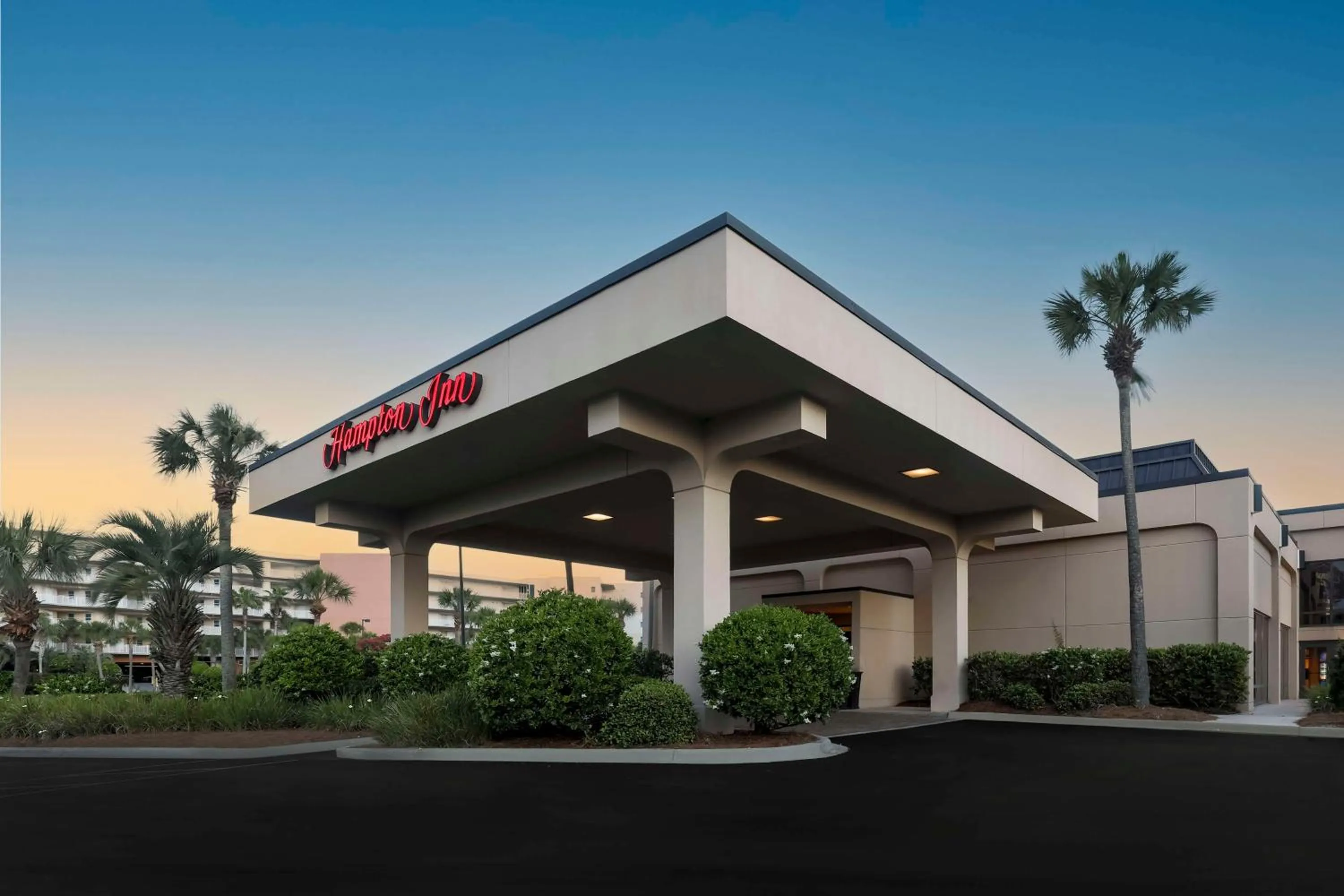 Property building in Hampton Inn Fort Walton Beach