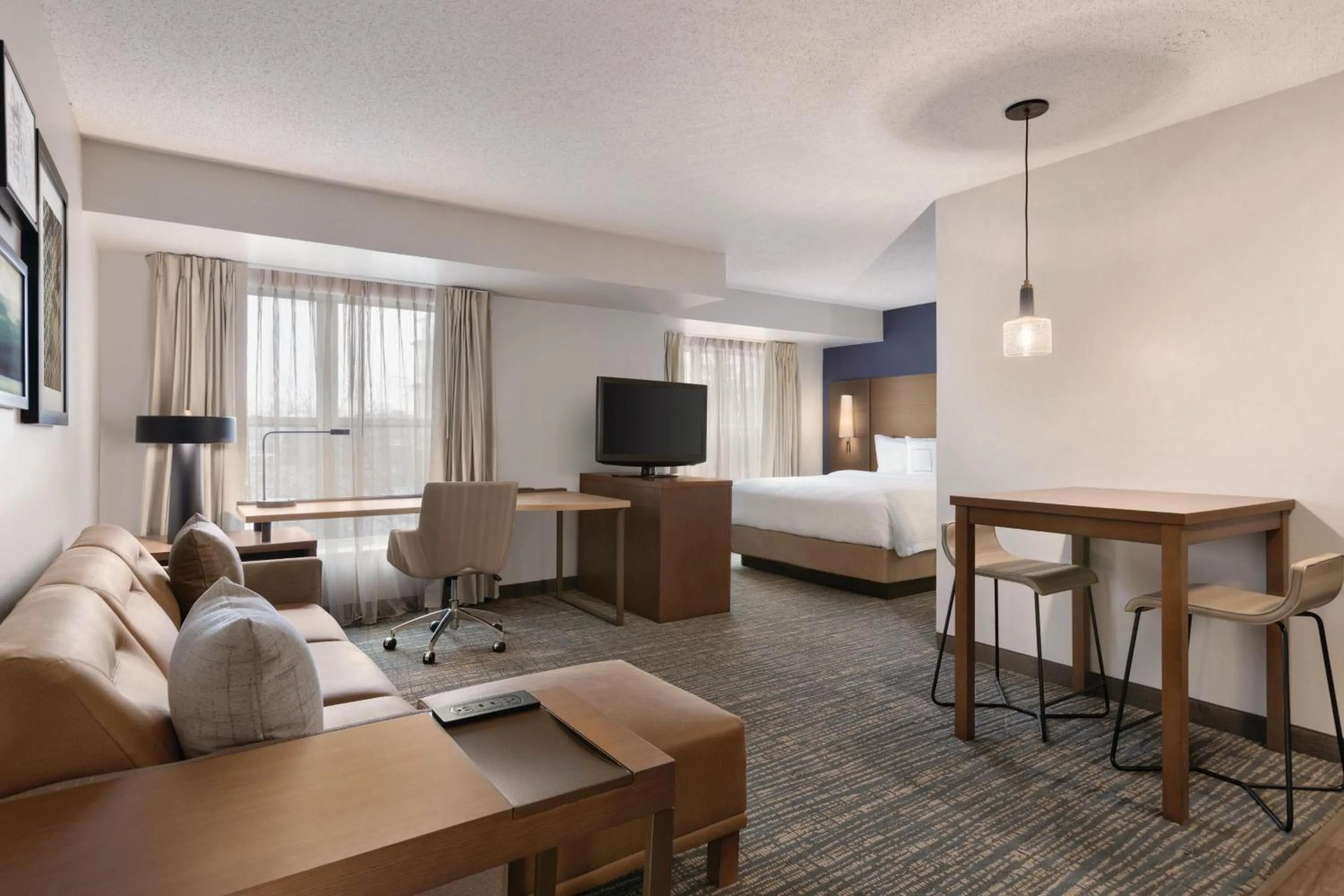 Living room, Bed in Residence Inn by Marriott Buffalo Galleria Mall