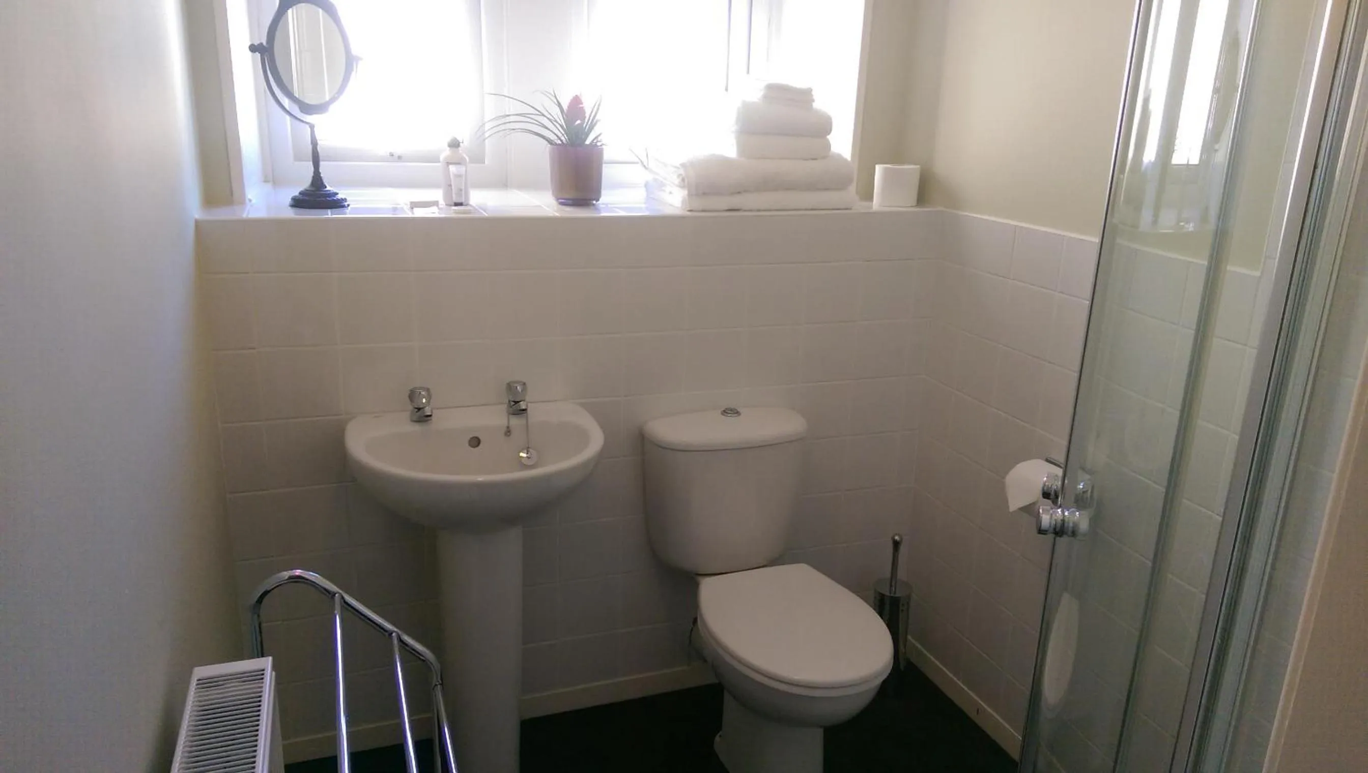 Bathroom in Lochinver Guesthouse