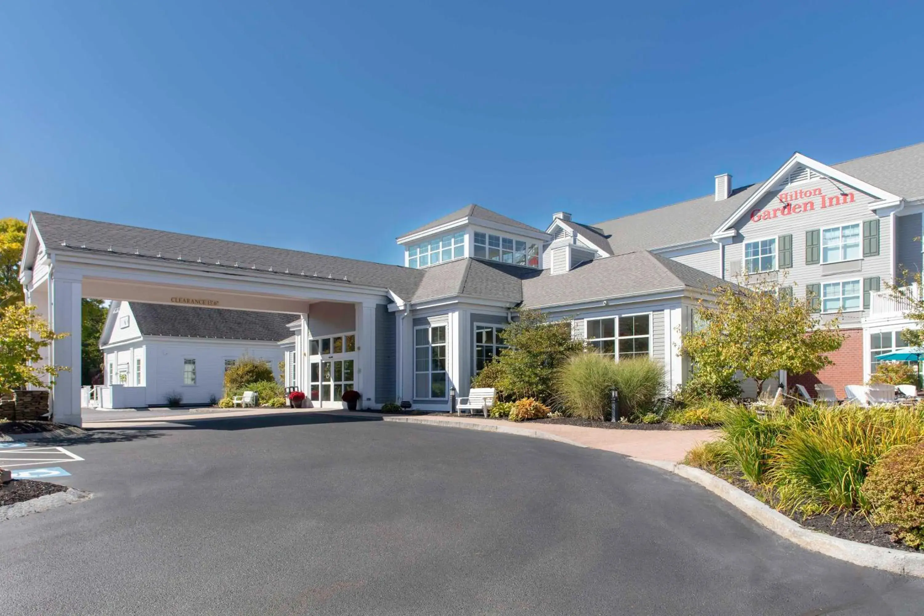 Property building in Hilton Garden Inn Freeport Downtown Property building in Hilton Garden Inn Freeport Downtown