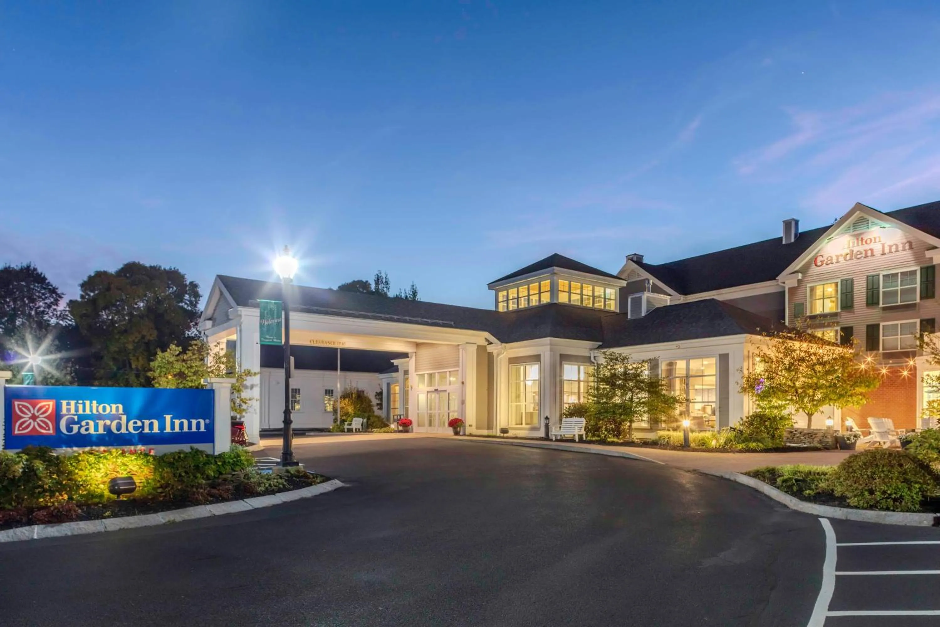 Property building in Hilton Garden Inn Freeport Downtown