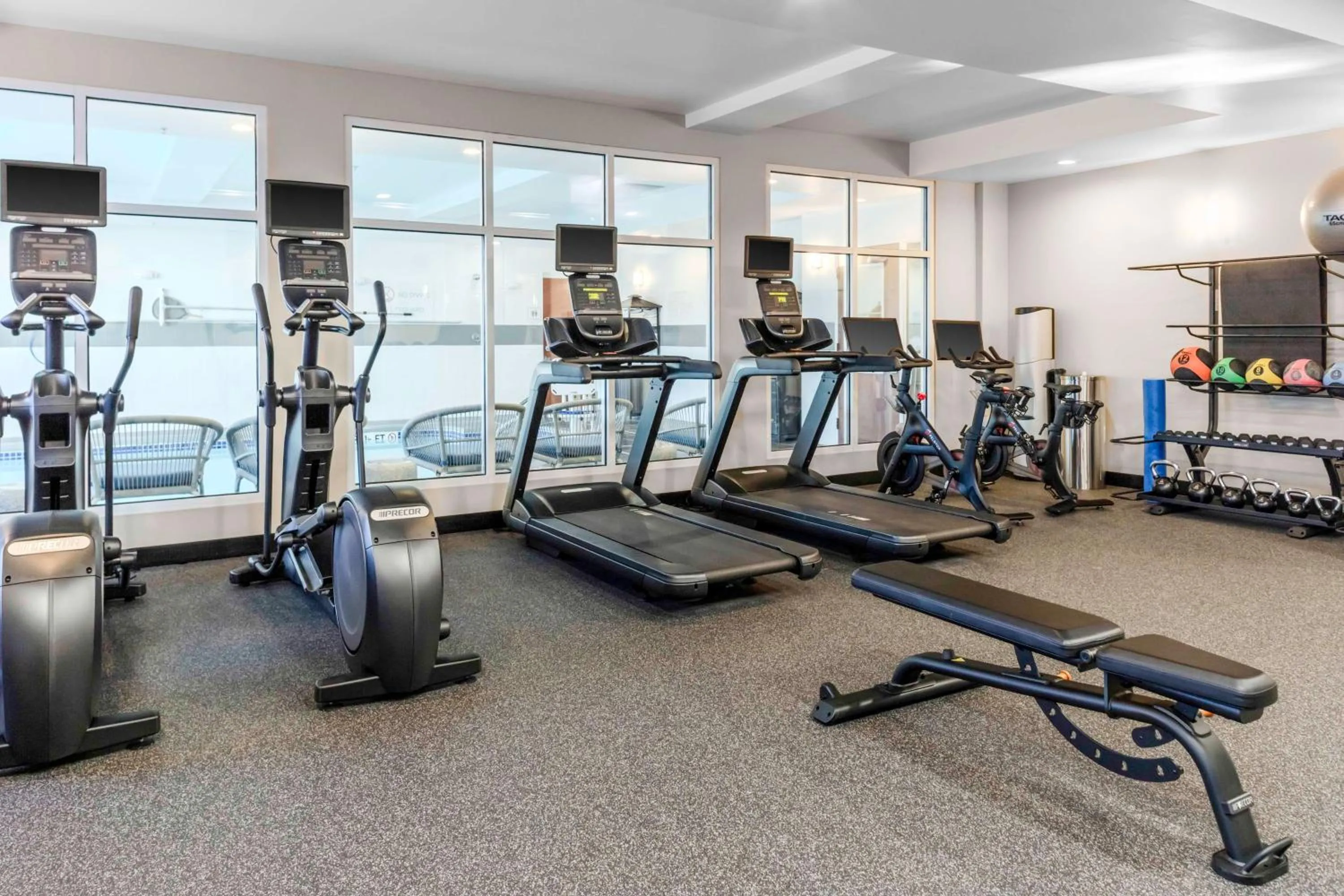 Fitness centre/facilities in Hilton Garden Inn Freeport Downtown