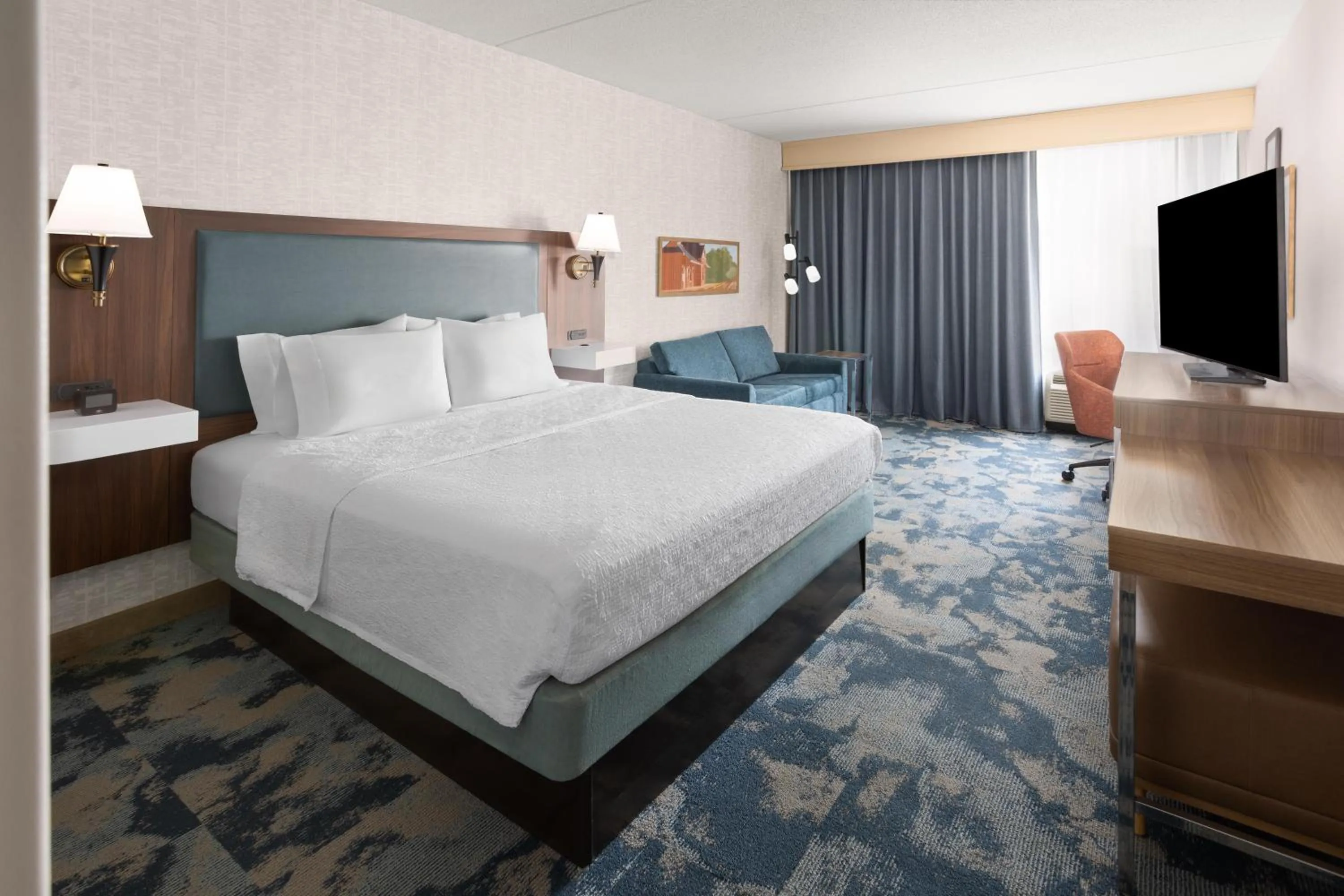 Living room, Bed in Hampton Inn Frostburg