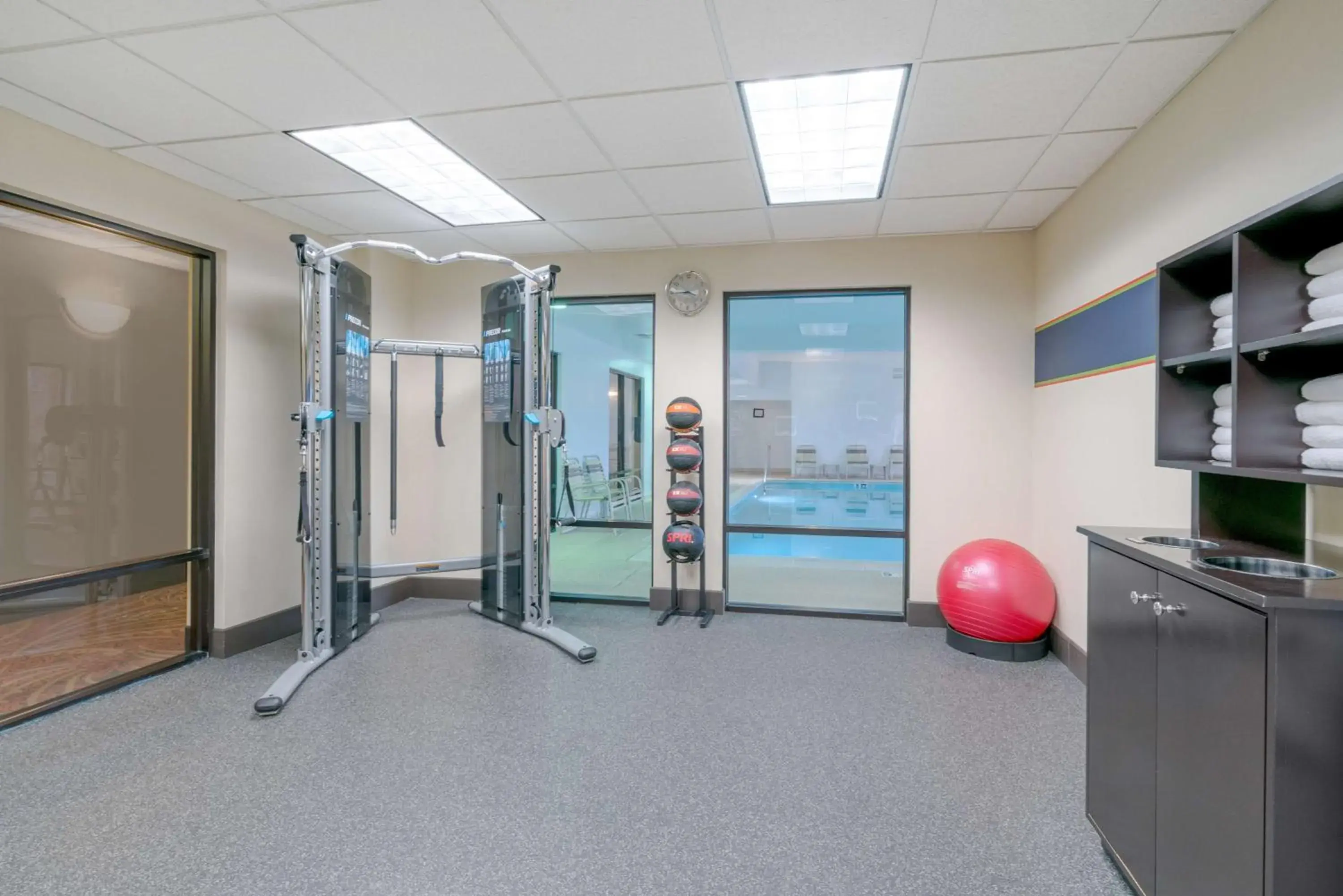 Fitness centre/facilities in Hampton Inn Frostburg Fitness centre/facilities in Hampton Inn Frostburg