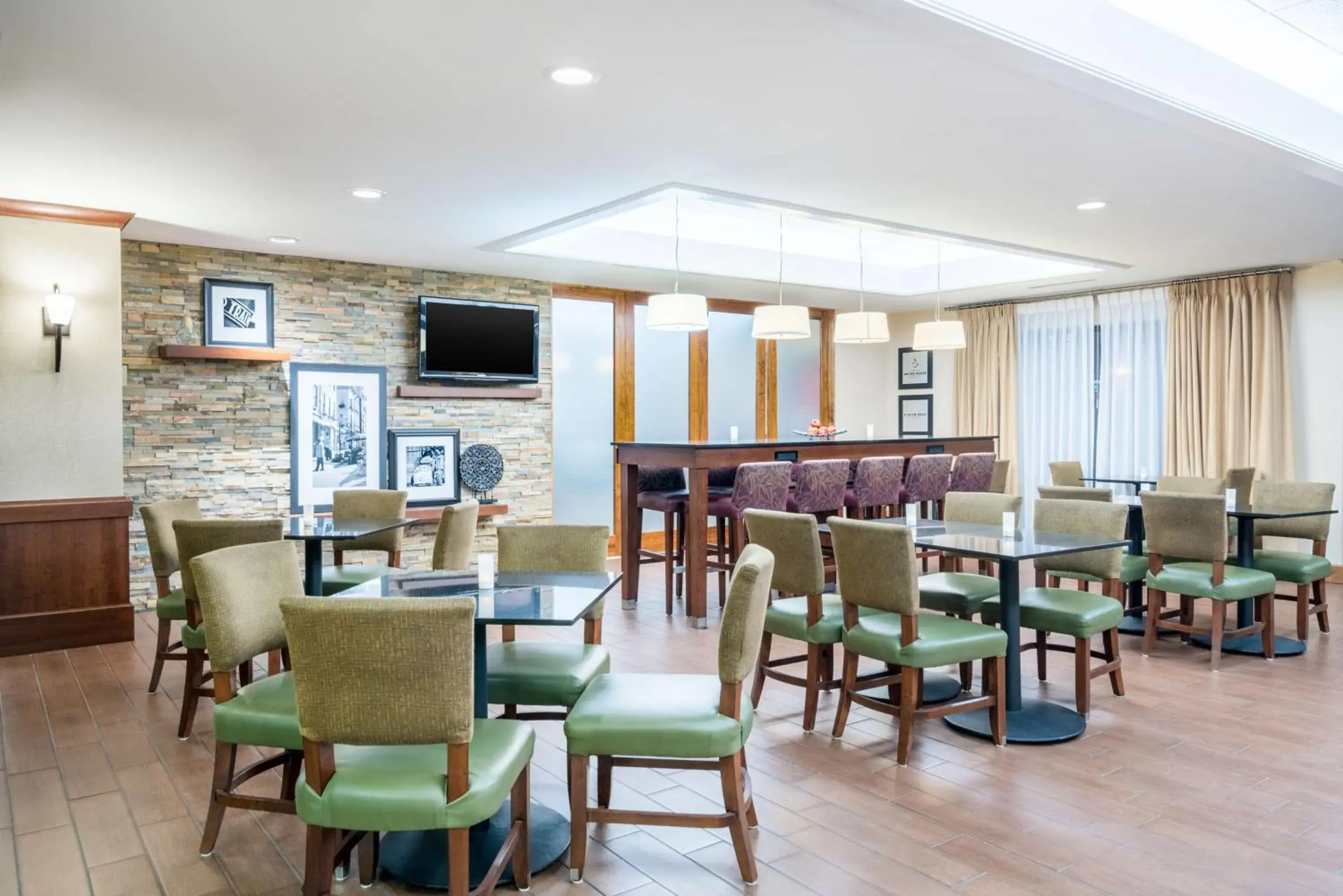 Lobby or reception in Hampton Inn Frostburg Lobby or reception in Hampton Inn Frostburg