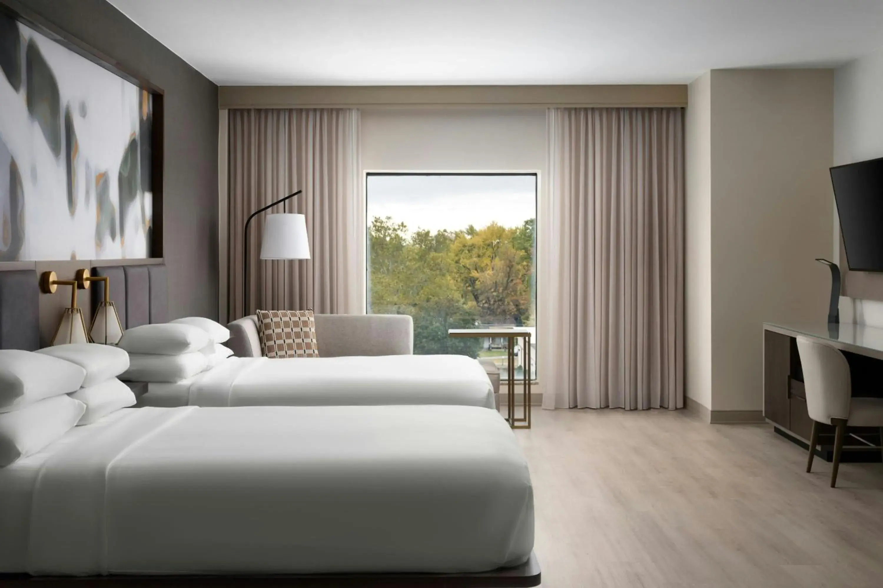 Double Room with Two Double Beds and Roll-in Shower - Mobility Accessible in Indianapolis Marriott East Double Room with Two Double Beds and Roll-in Shower - Mobility Accessible in Indianapolis Marriott East