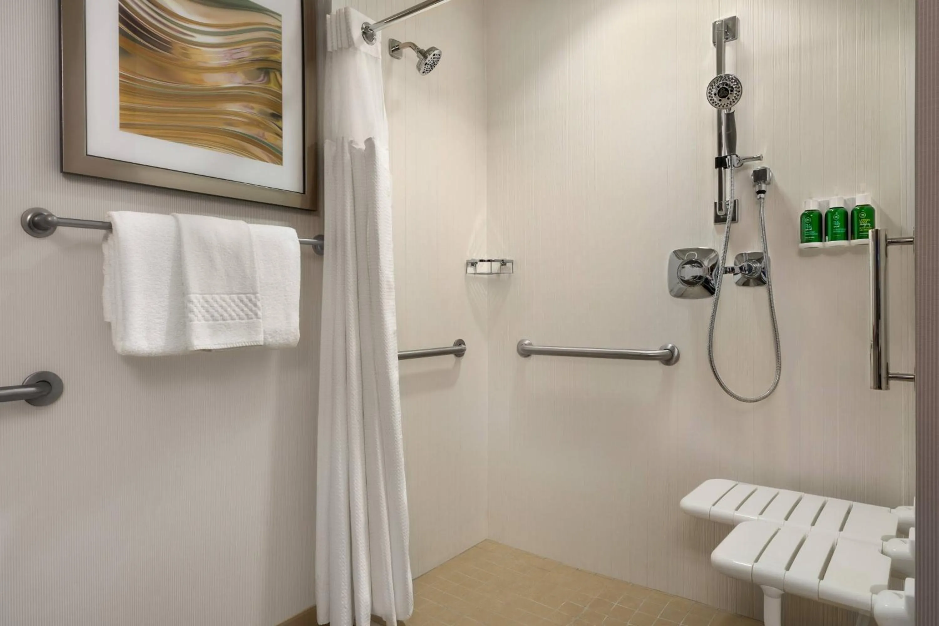 Bathroom in Courtyard by Marriott Philadelphia Montgomeryville