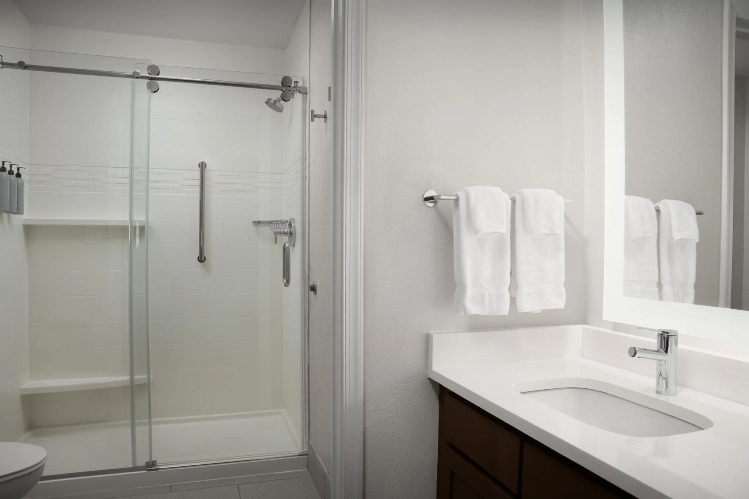 Bathroom in Residence Inn by Marriott BWI Airport