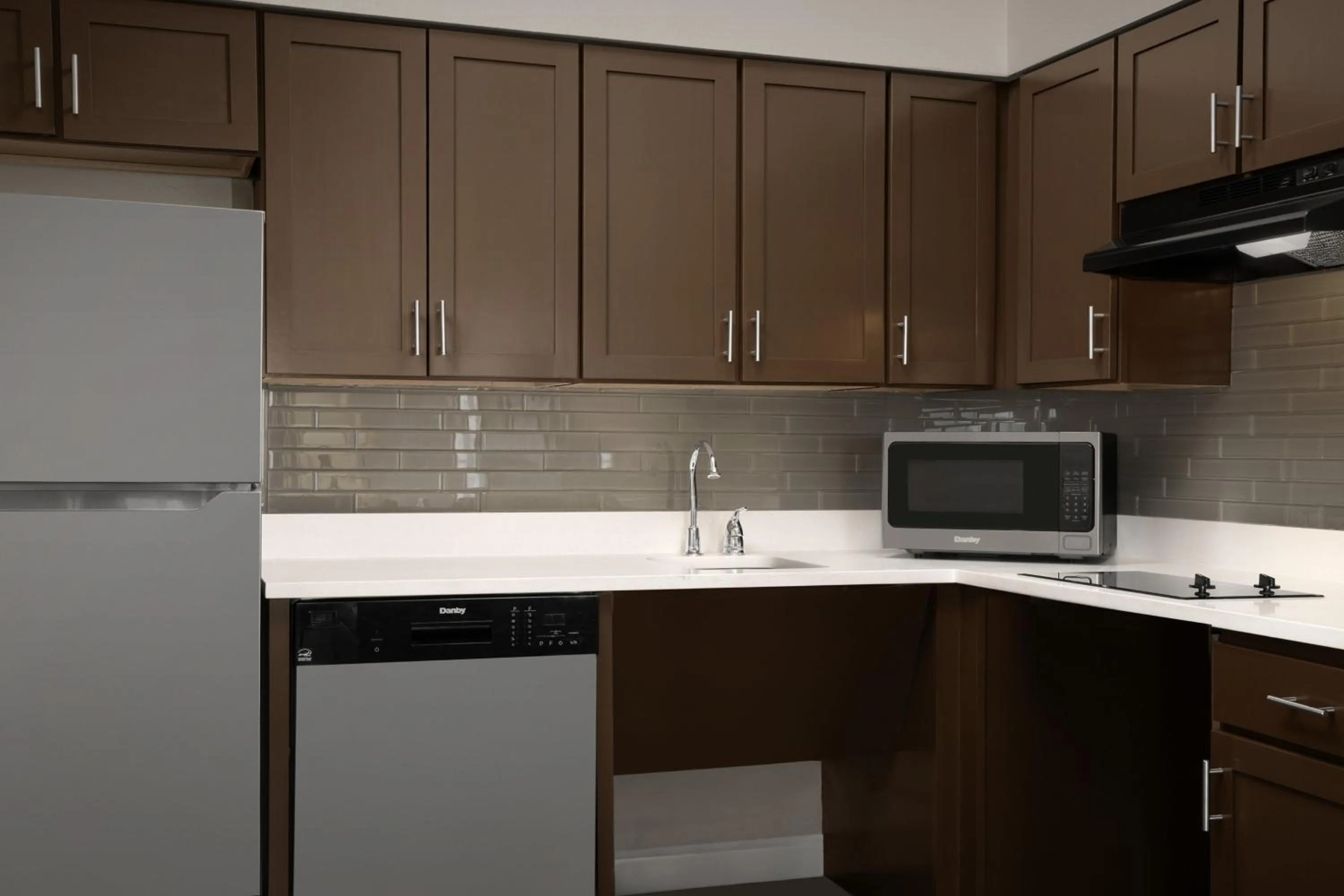 Kitchen or kitchenette in Residence Inn by Marriott BWI Airport