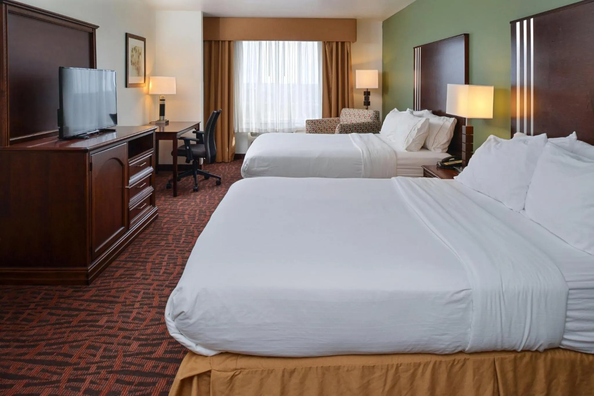 Photo of the whole room, Bed in Holiday Inn Express Hotel & Suites Cherry Hills by IHG