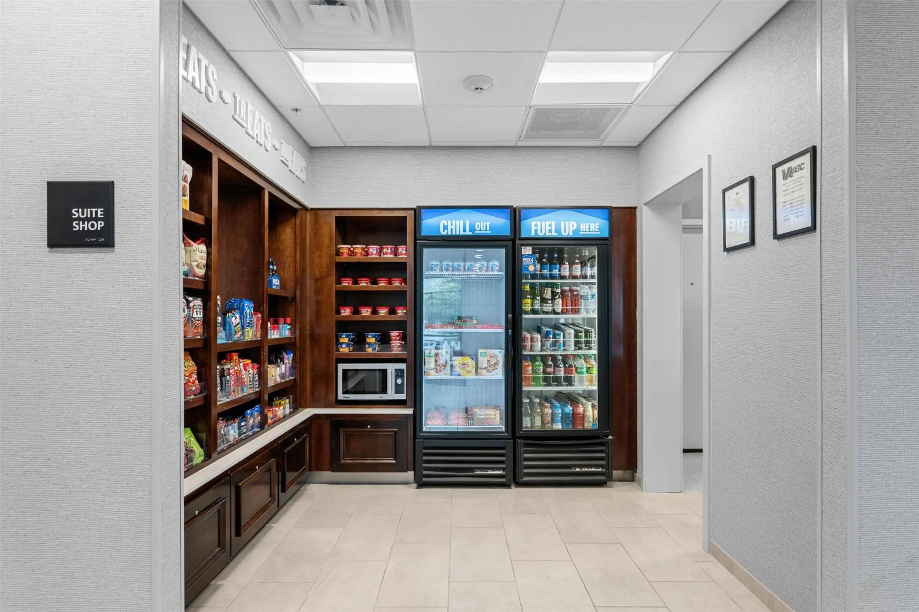 Restaurant/places to eat in Hampton Inn Front Royal