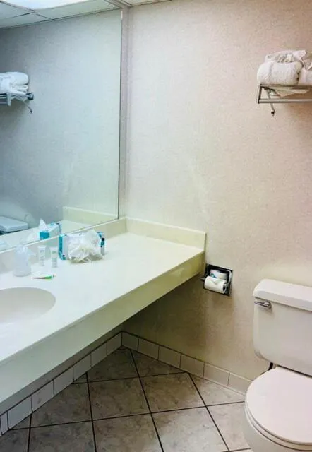 Bathroom in Boardwalk Beach Resort