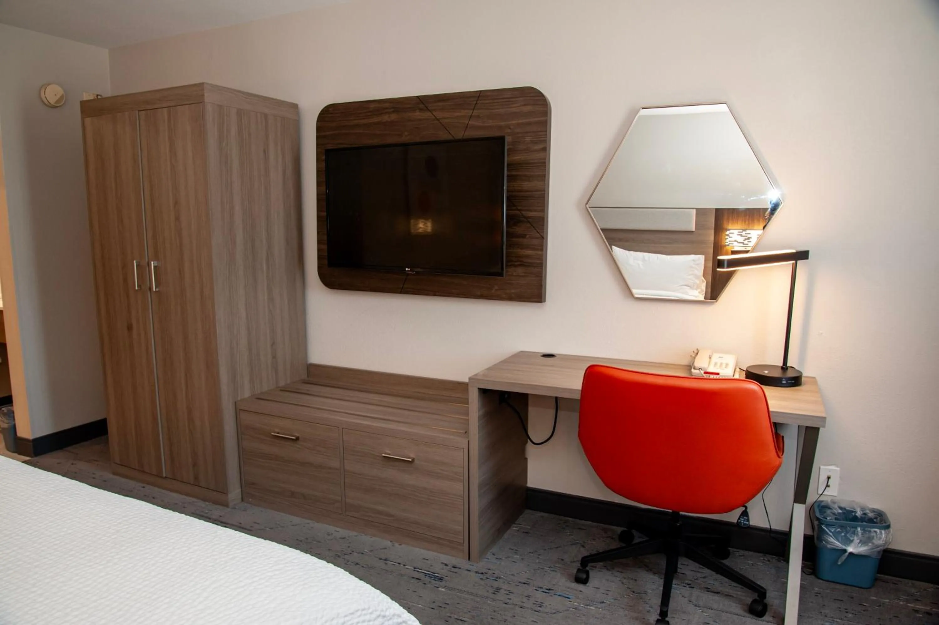Bedroom, Bed in Holiday Inn Express Tucson-Airport by IHG