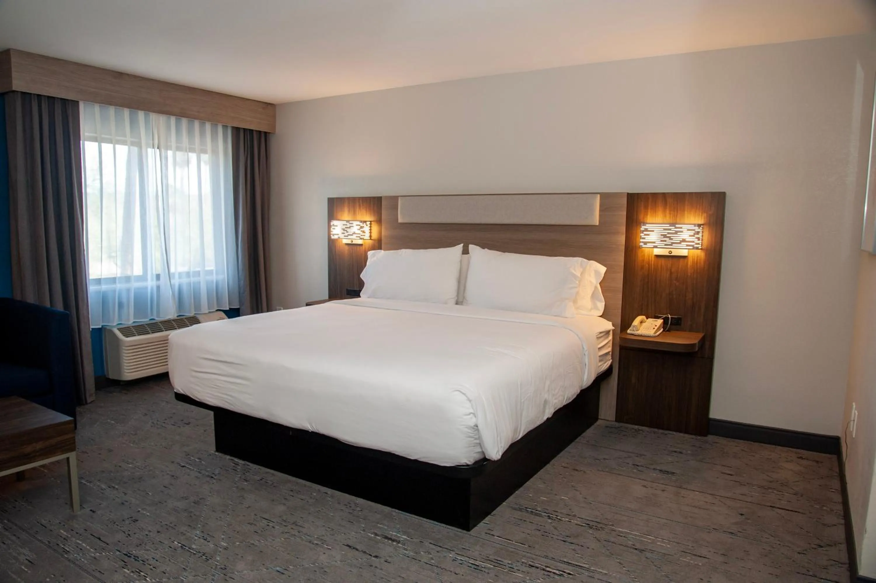 Bedroom, Bed in Holiday Inn Express Tucson-Airport by IHG
