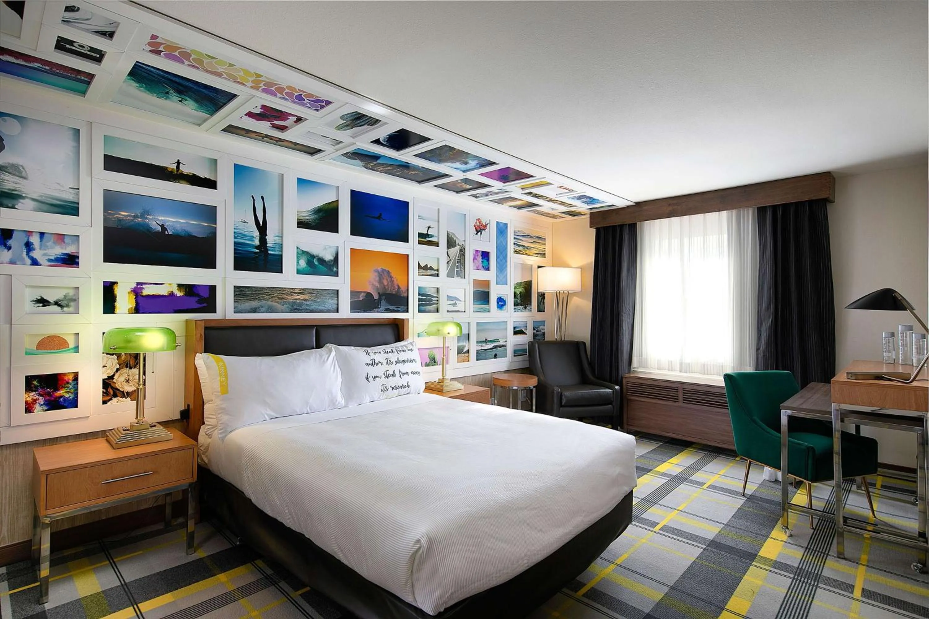 Bedroom, Bed in The Wayfarer San Luis Obispo, Tapestry Collection by Hilton