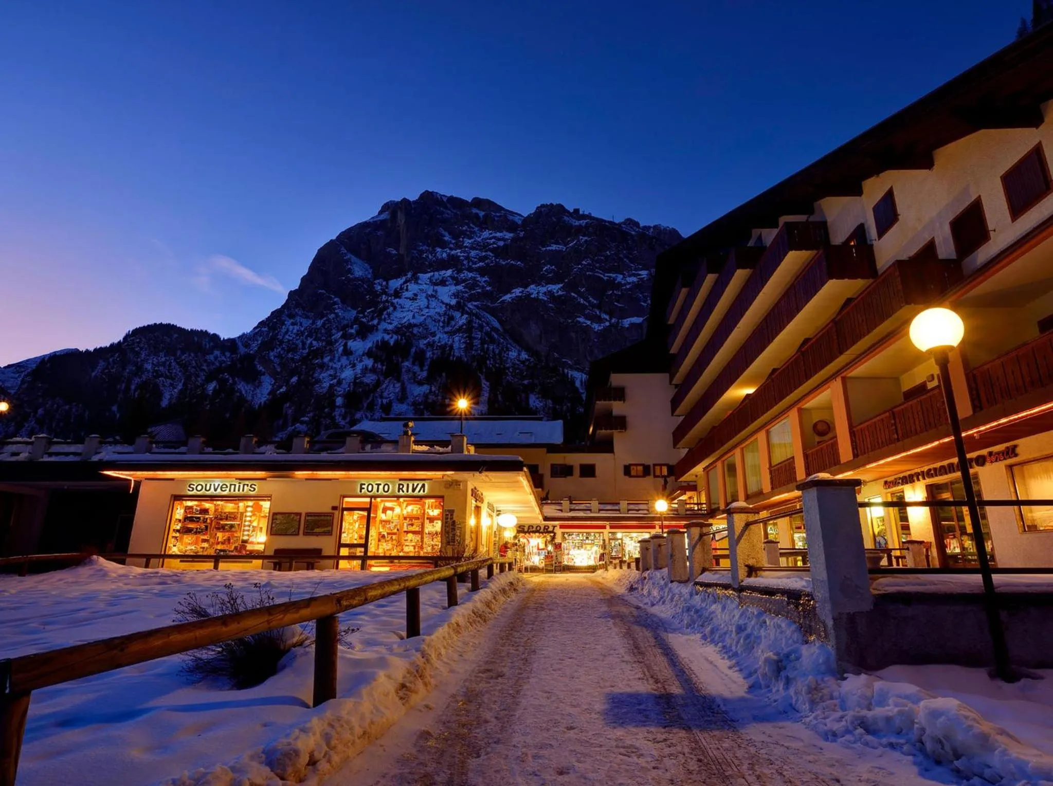 Property building in Hotel Principe Marmolada