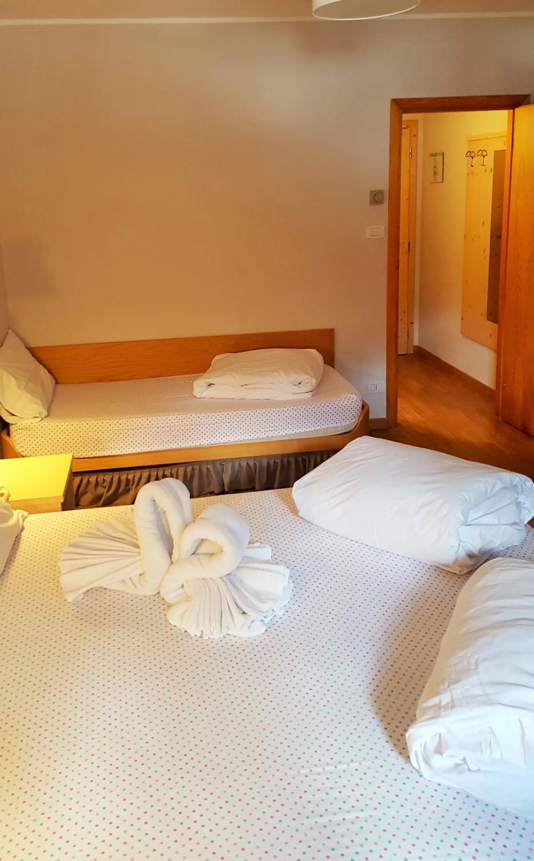 Bedroom, Bed in Hotel Principe Marmolada