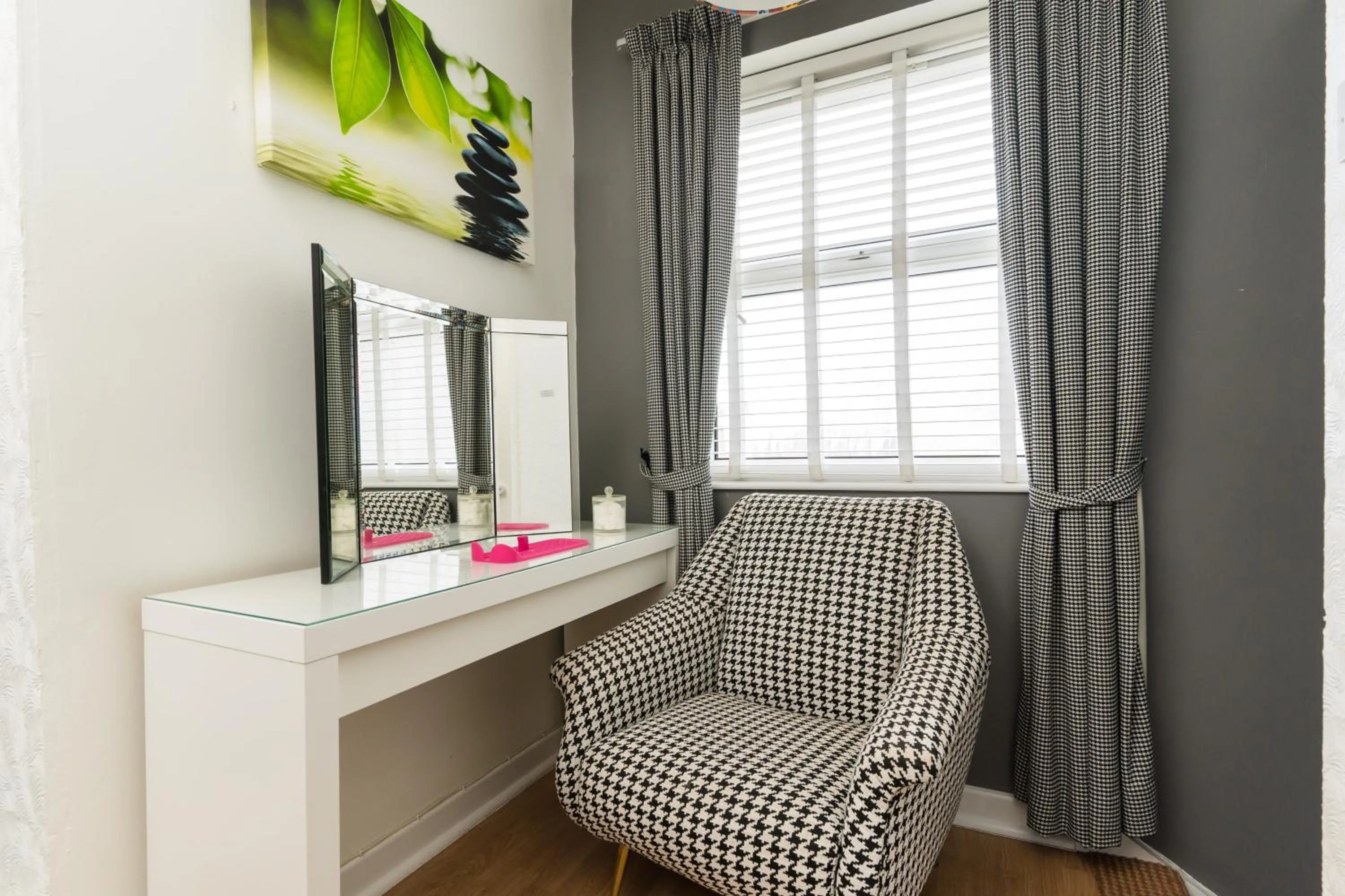 Seating area in Sea view Ar Lan y Mor LUXURY APARTMENT