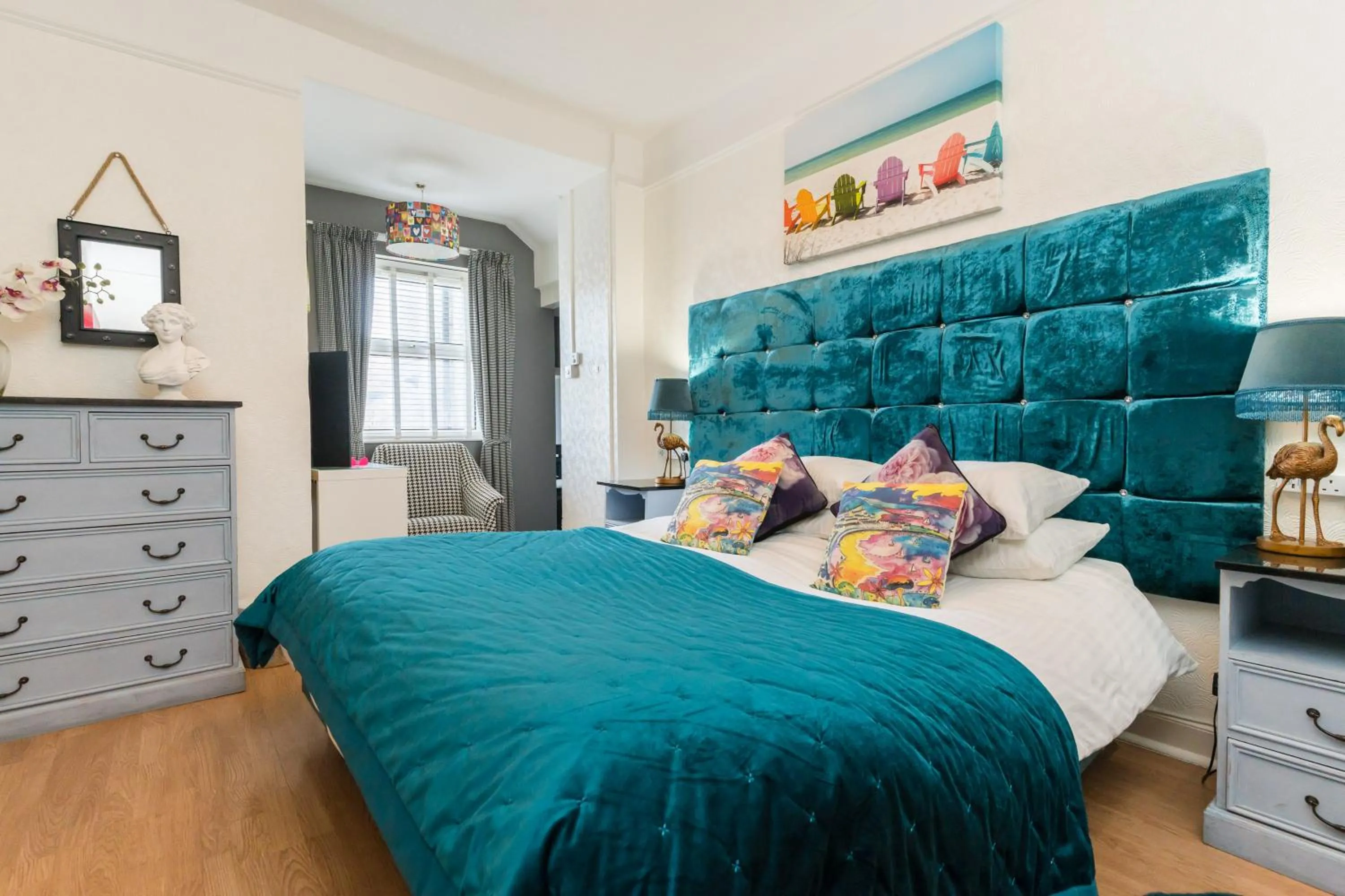 Bed in Sea view Ar Lan y Mor LUXURY APARTMENT