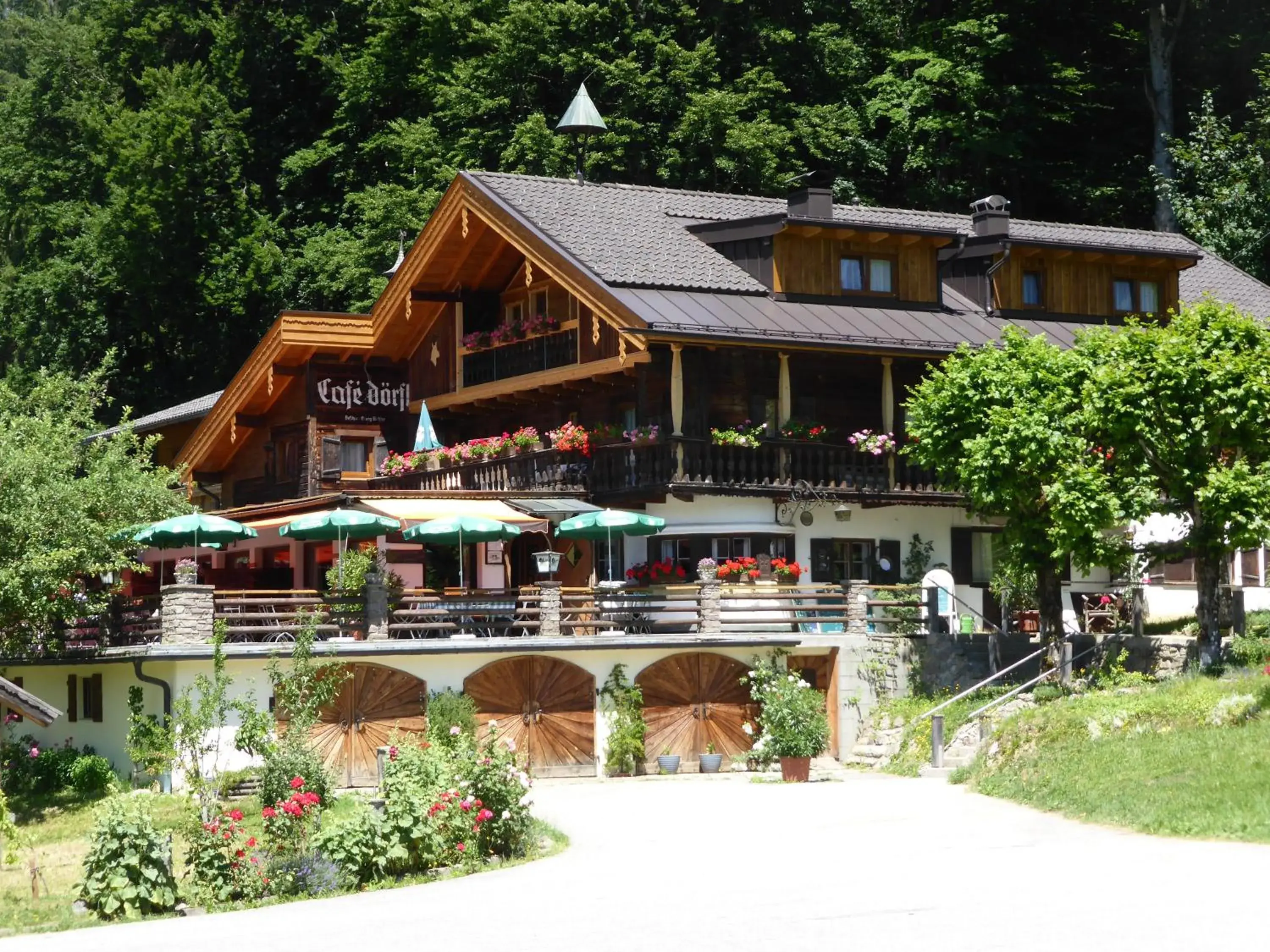 Gasthaus - Pension - Café Dörfl Gasthaus - Pension - Café Dörfl
