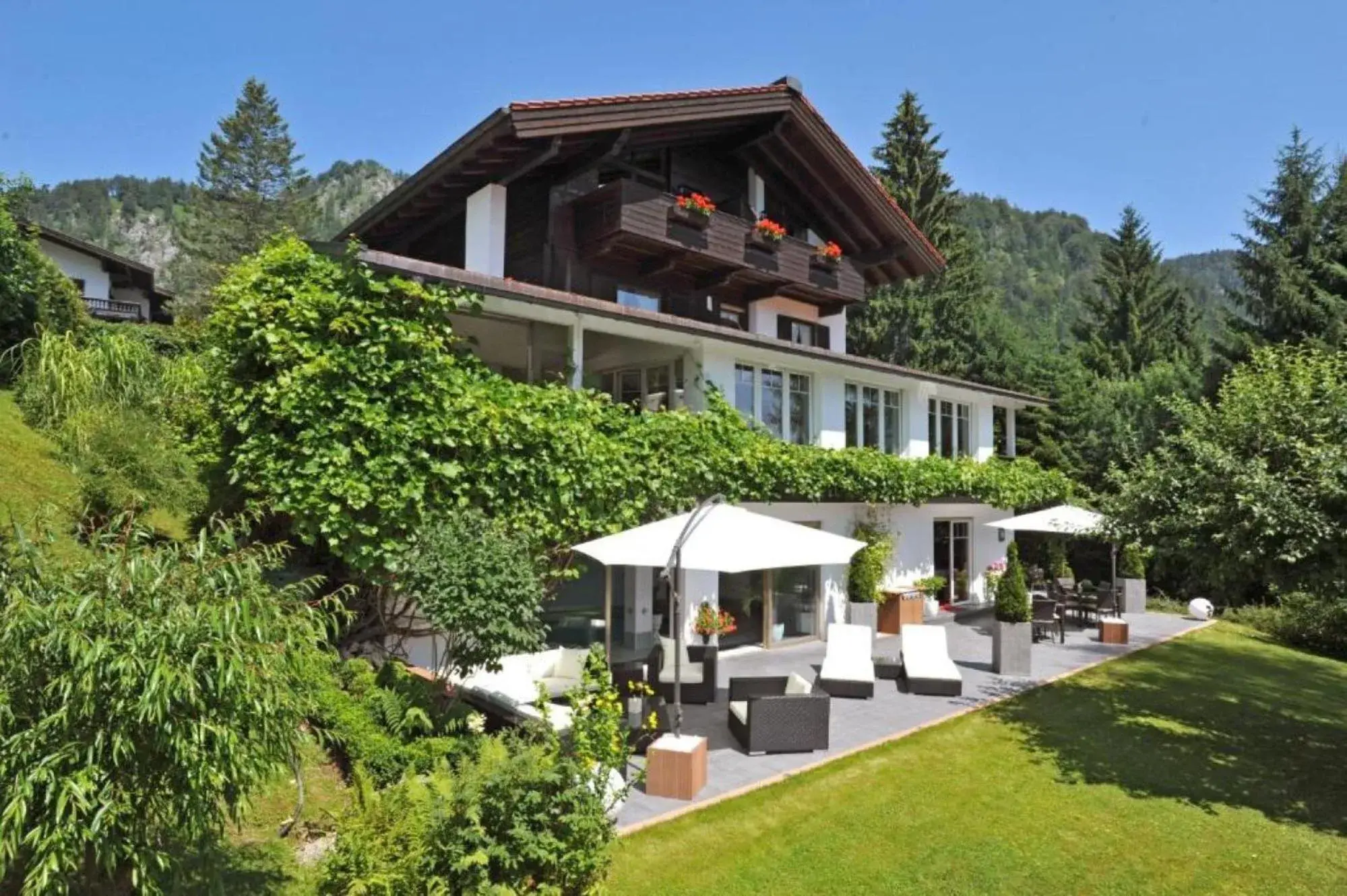Gästehaus Tanneck mit Hallenbad Gästehaus Tanneck mit Hallenbad