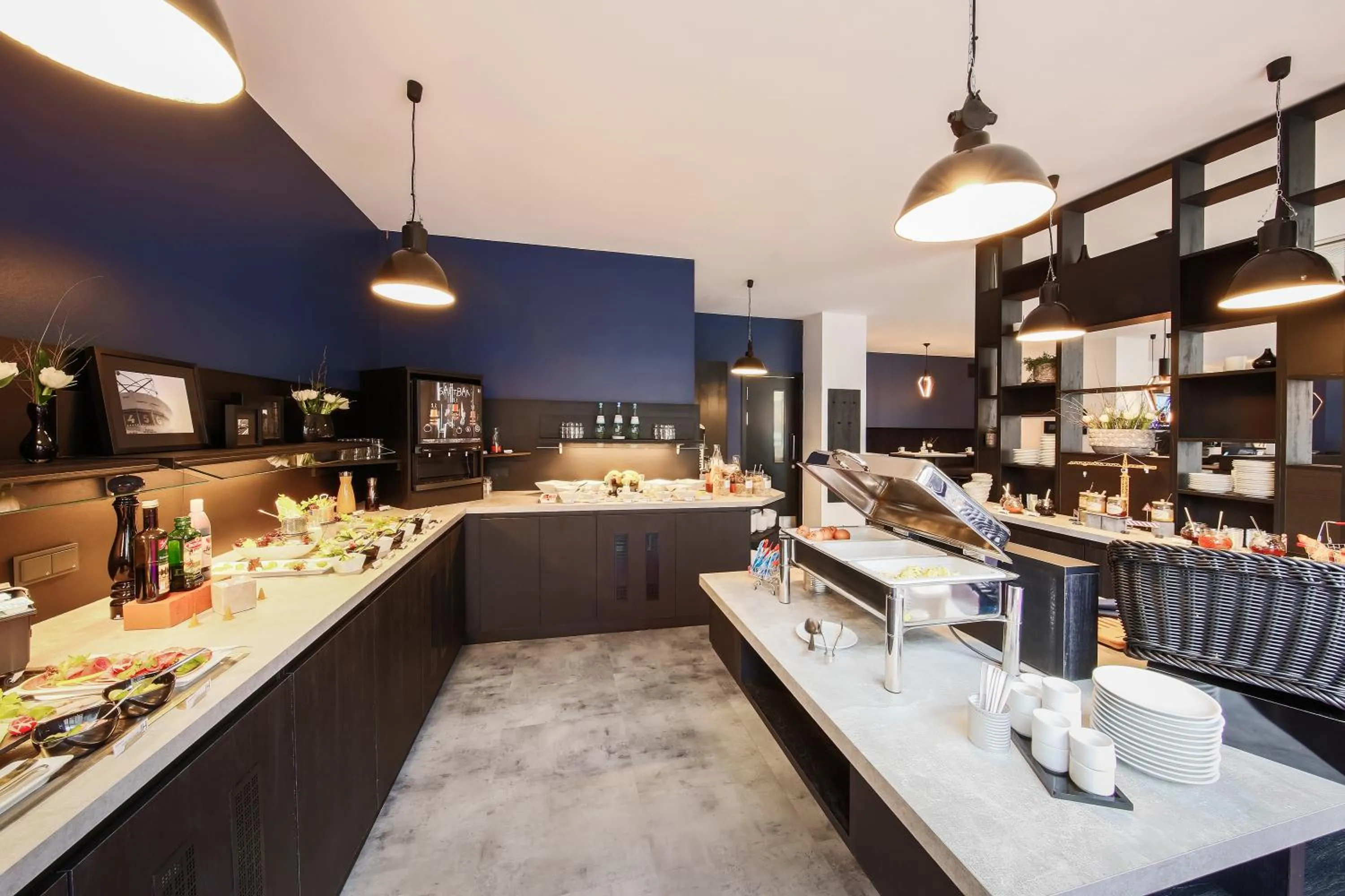 Buffet breakfast in LINDEMANN'S