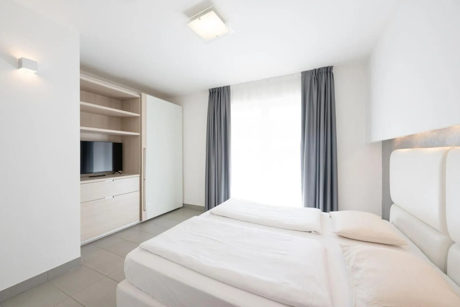 Bed in Residence Desiree