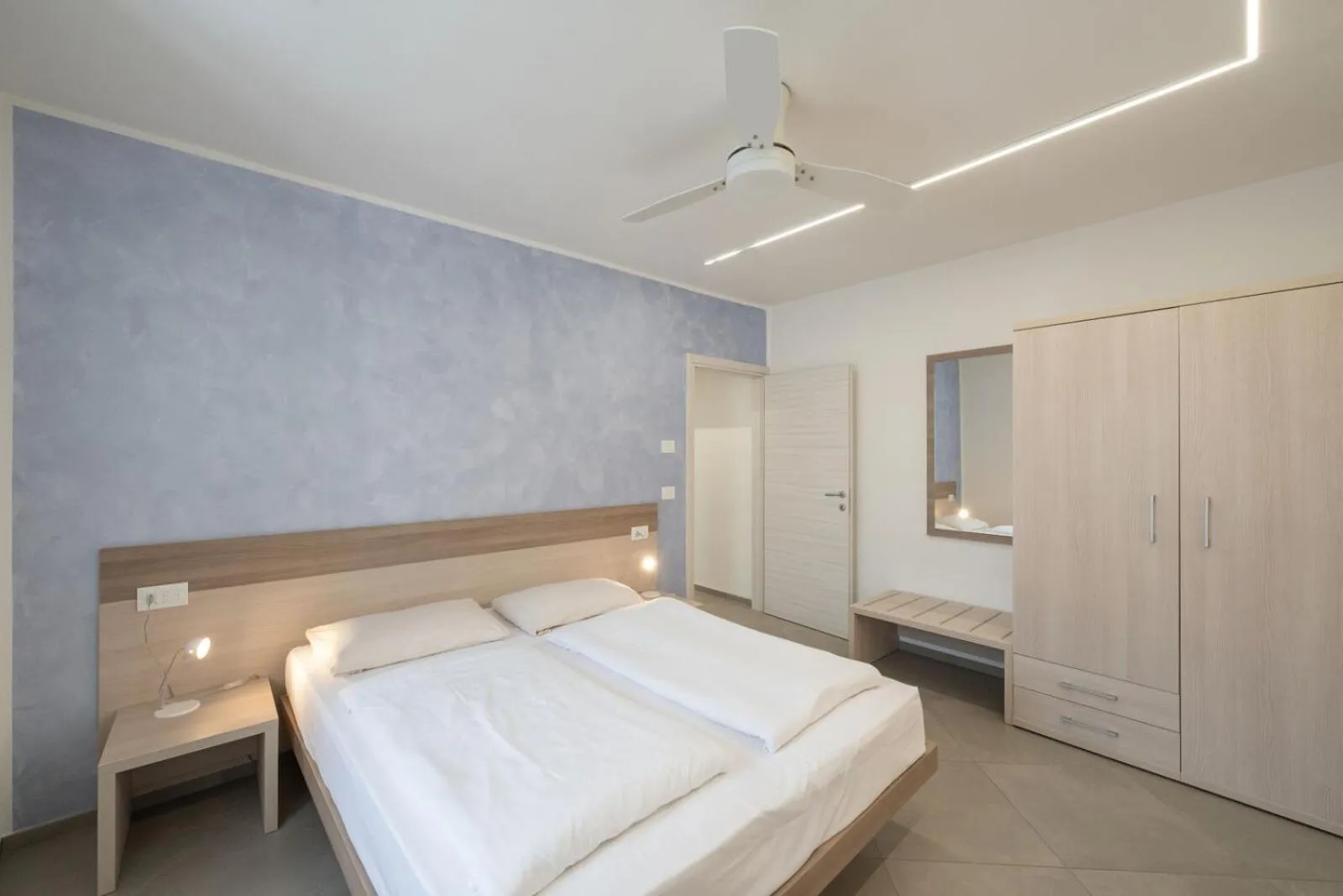 Bed in Residence Desiree