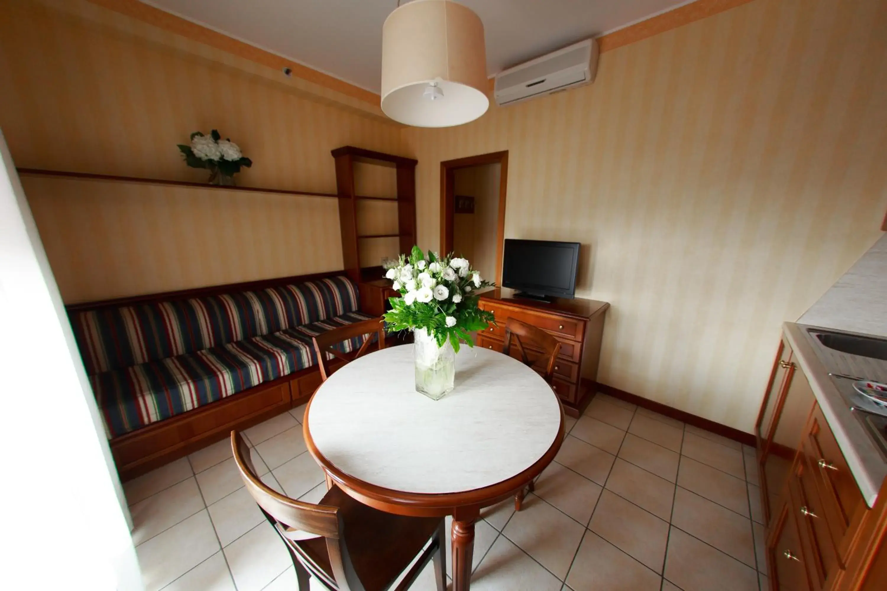 Photo of the whole room in Ripamonti Residence & Hotel Milano Photo of the whole room in Ripamonti Residence & Hotel Milano