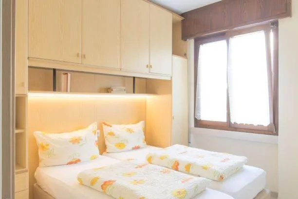 Bed in Residence Terry