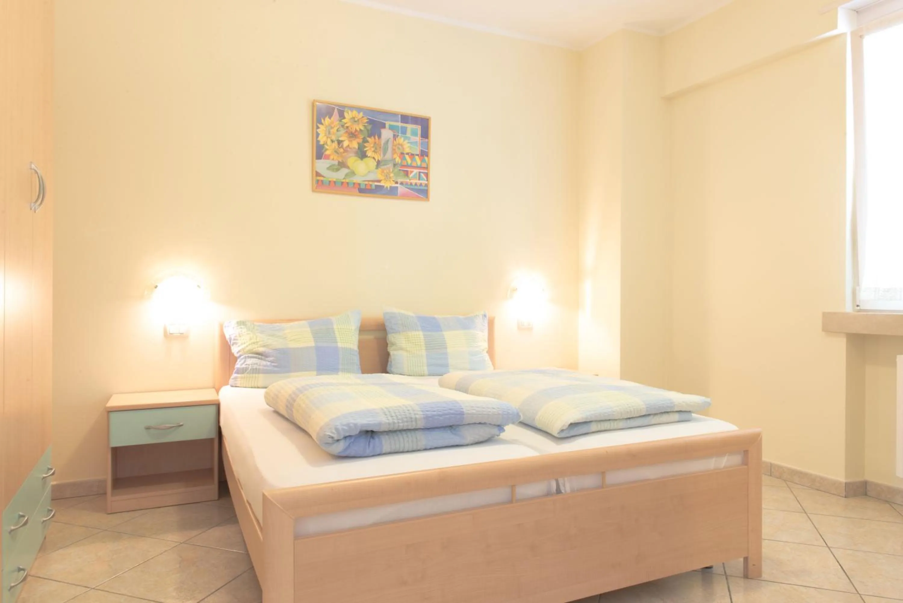 Bedroom, Bed in Residence Terry