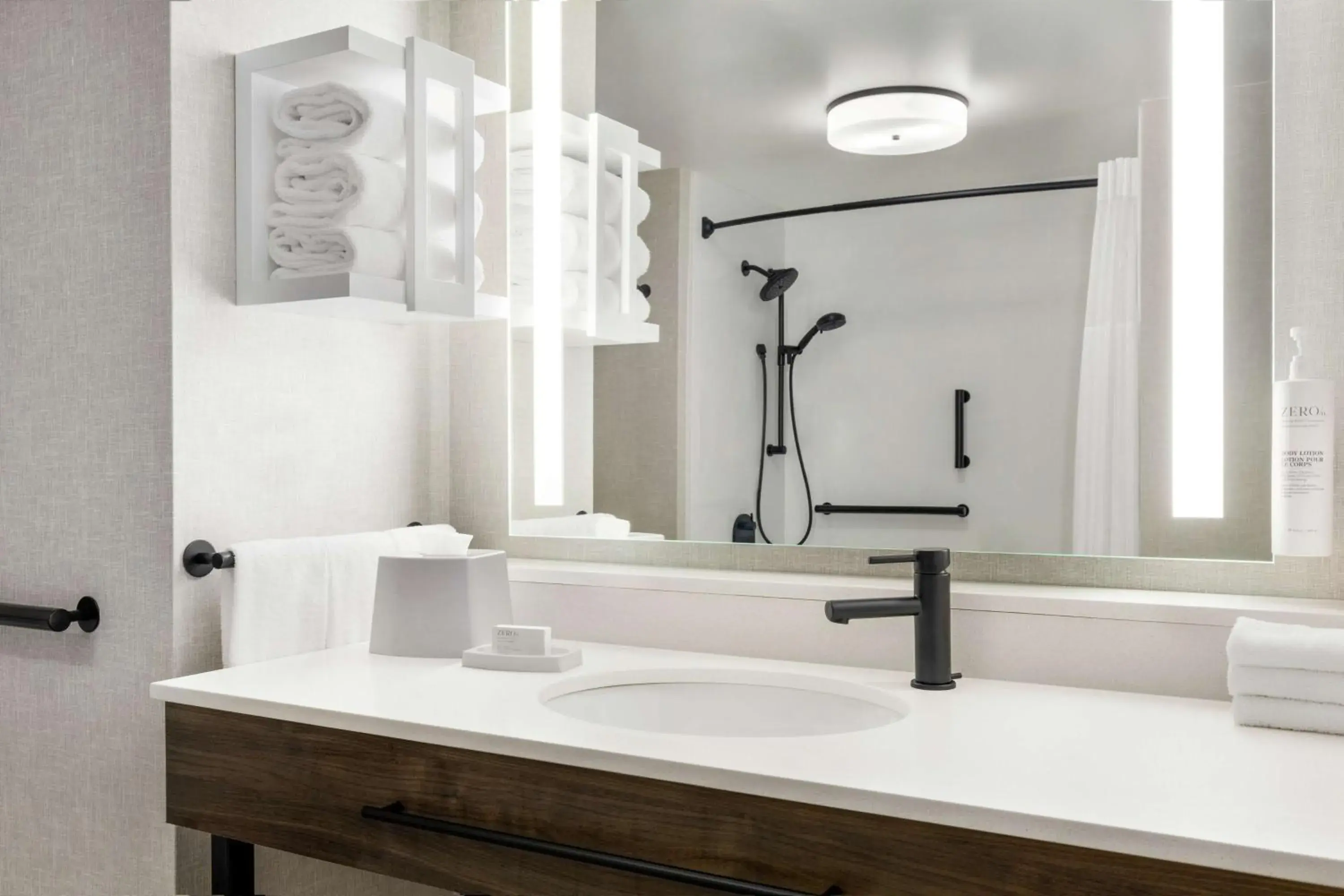 Bathroom in Hampton Inn & Suites Greenville-Downtown-Riverplace Bathroom in Hampton Inn & Suites Greenville-Downtown-Riverplace