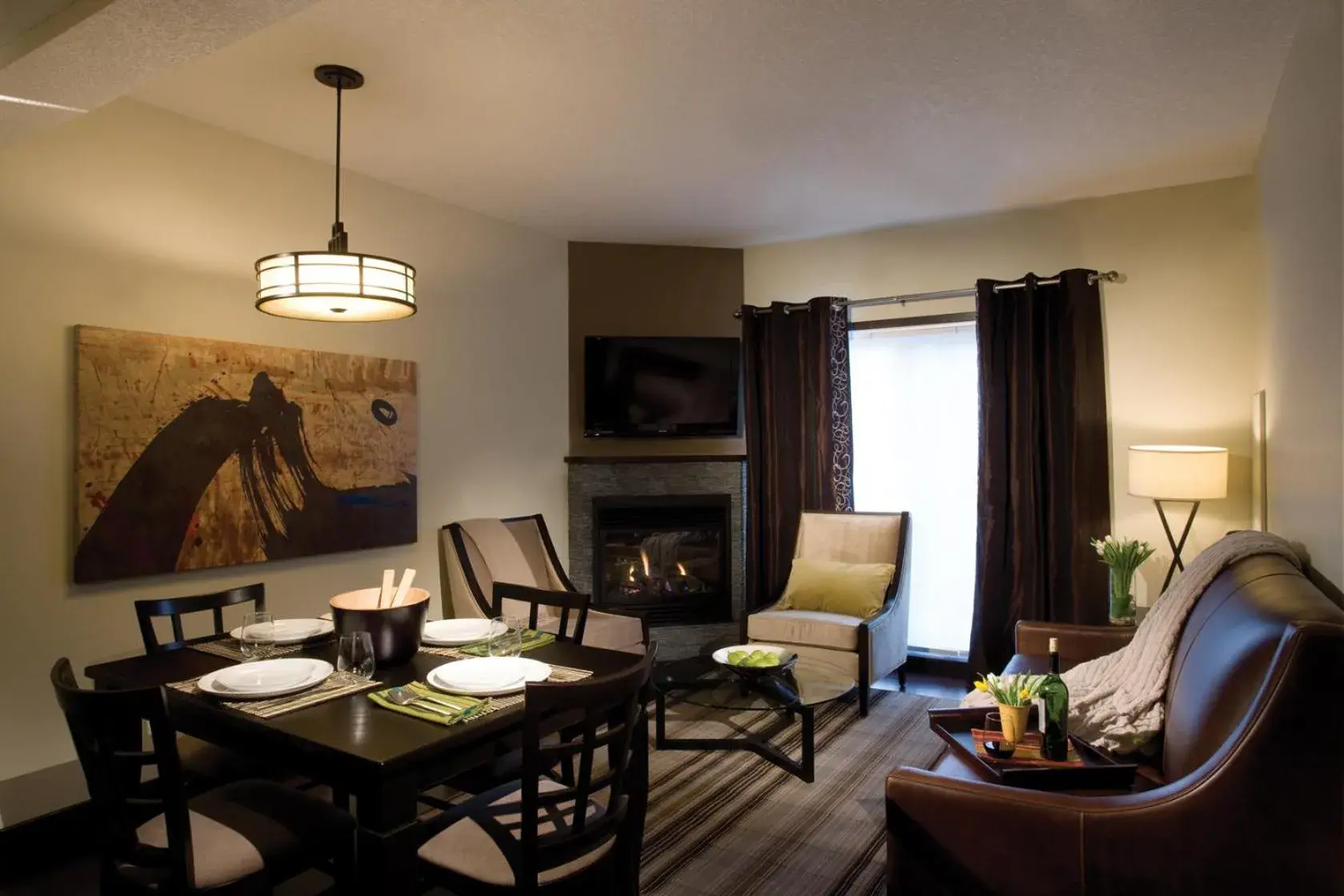 Dining area in Grande Rockies Resort-Bellstar Hotels & Resorts Dining area in Grande Rockies Resort-Bellstar Hotels & Resorts