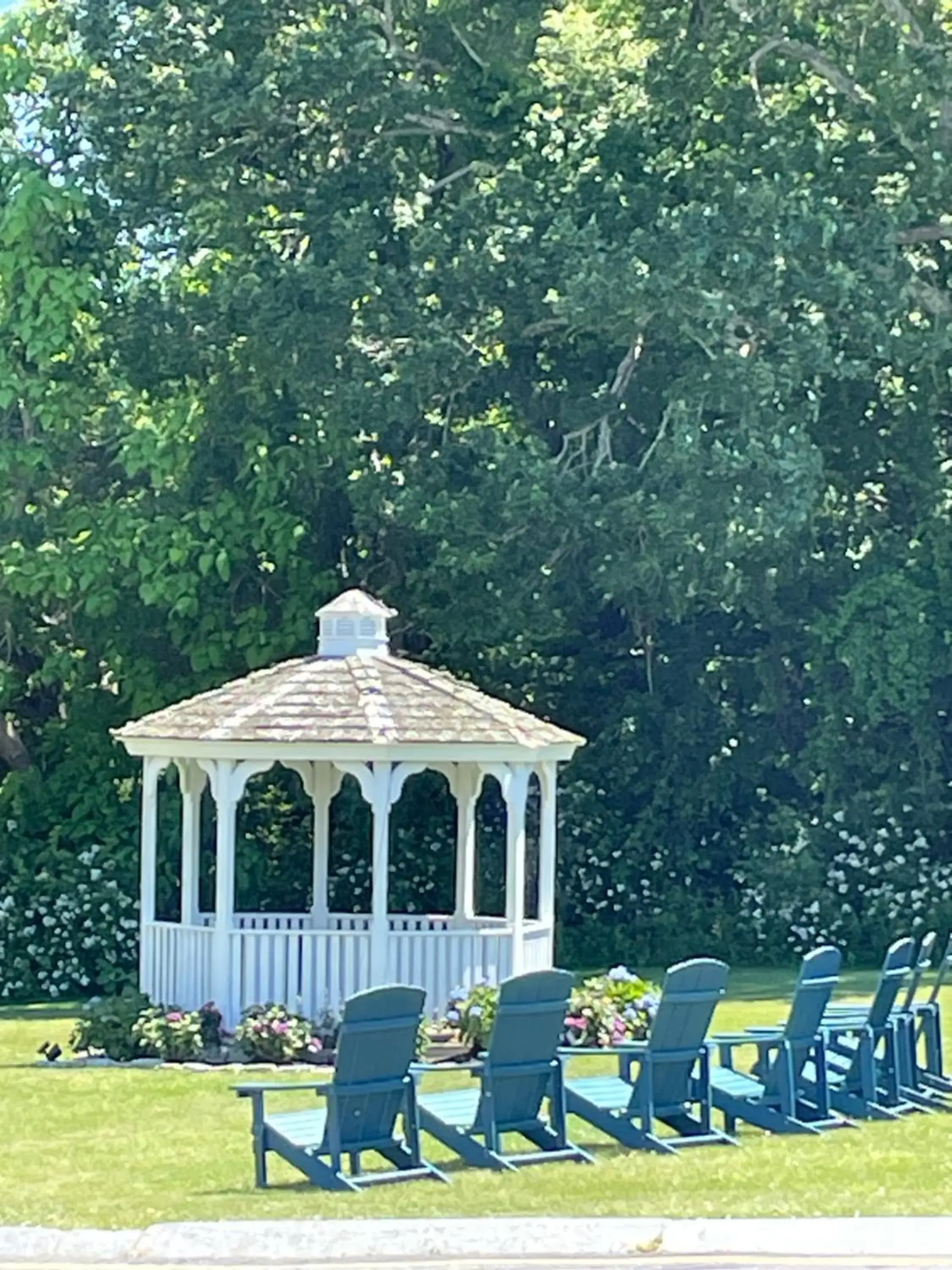 Facade/entrance in Hotel Cape Cod Facade/entrance in Hotel Cape Cod