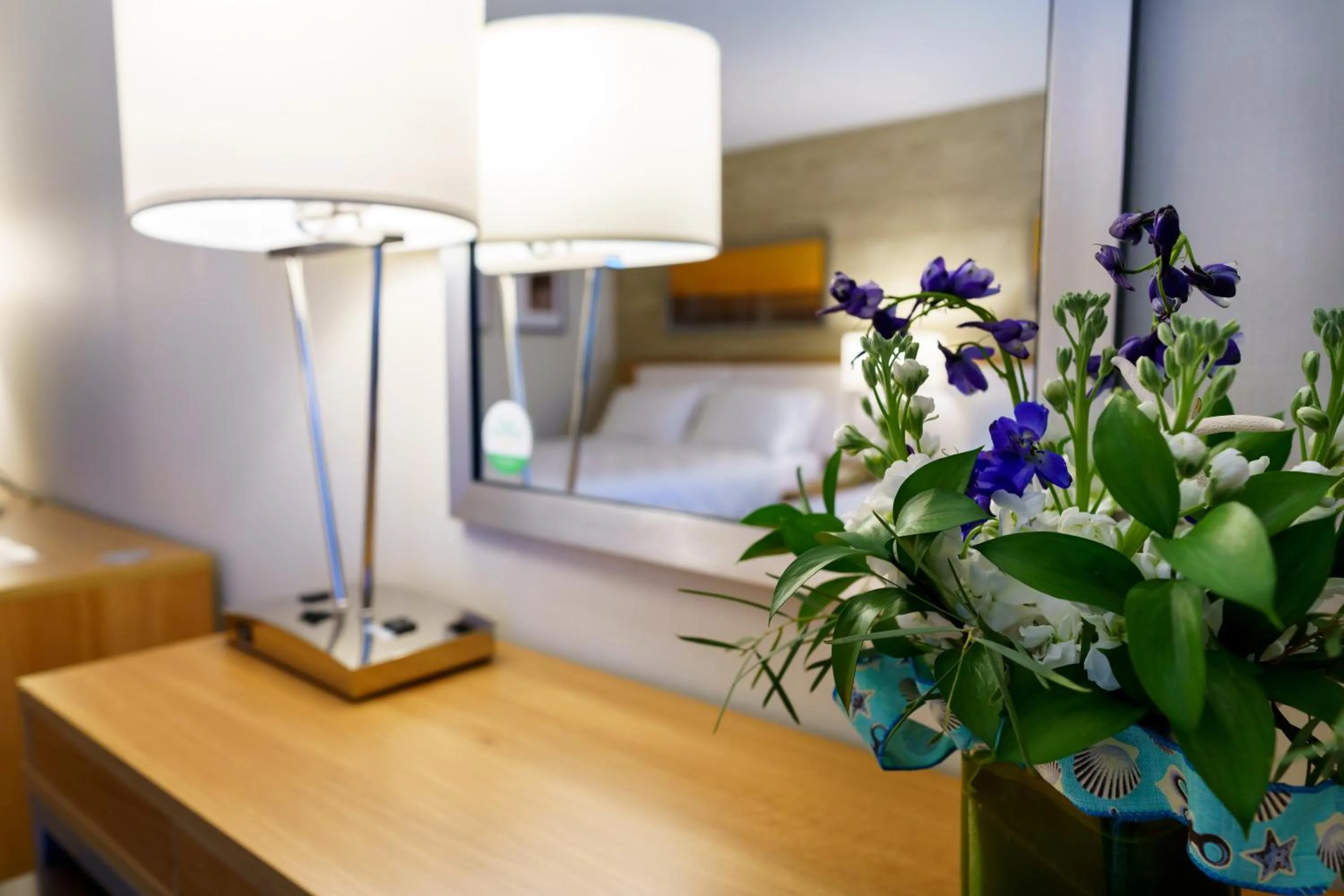 Bedroom, Bed in Iris Hotel Cape Cod