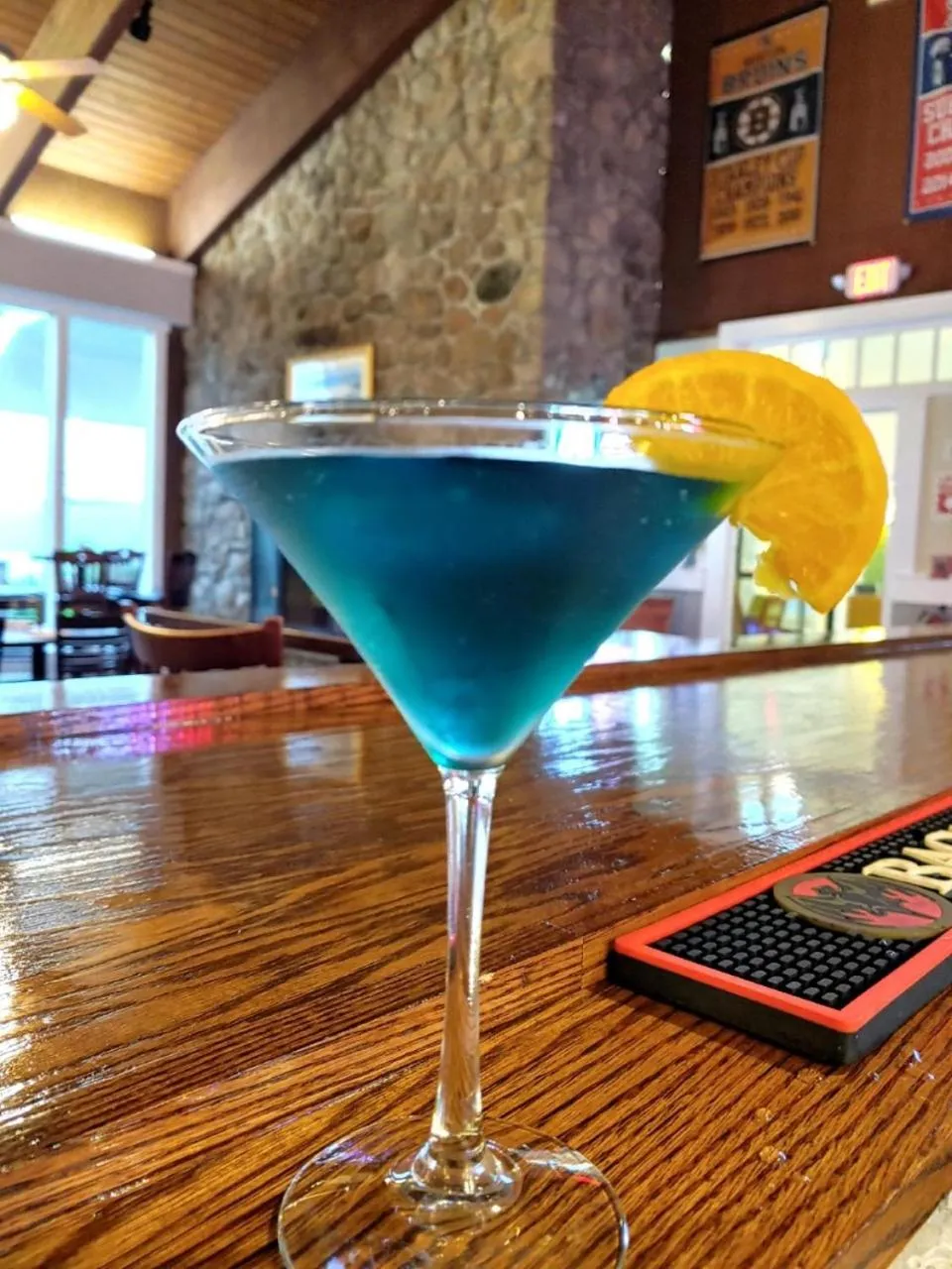 Lounge or bar in Iris Hotel Cape Cod