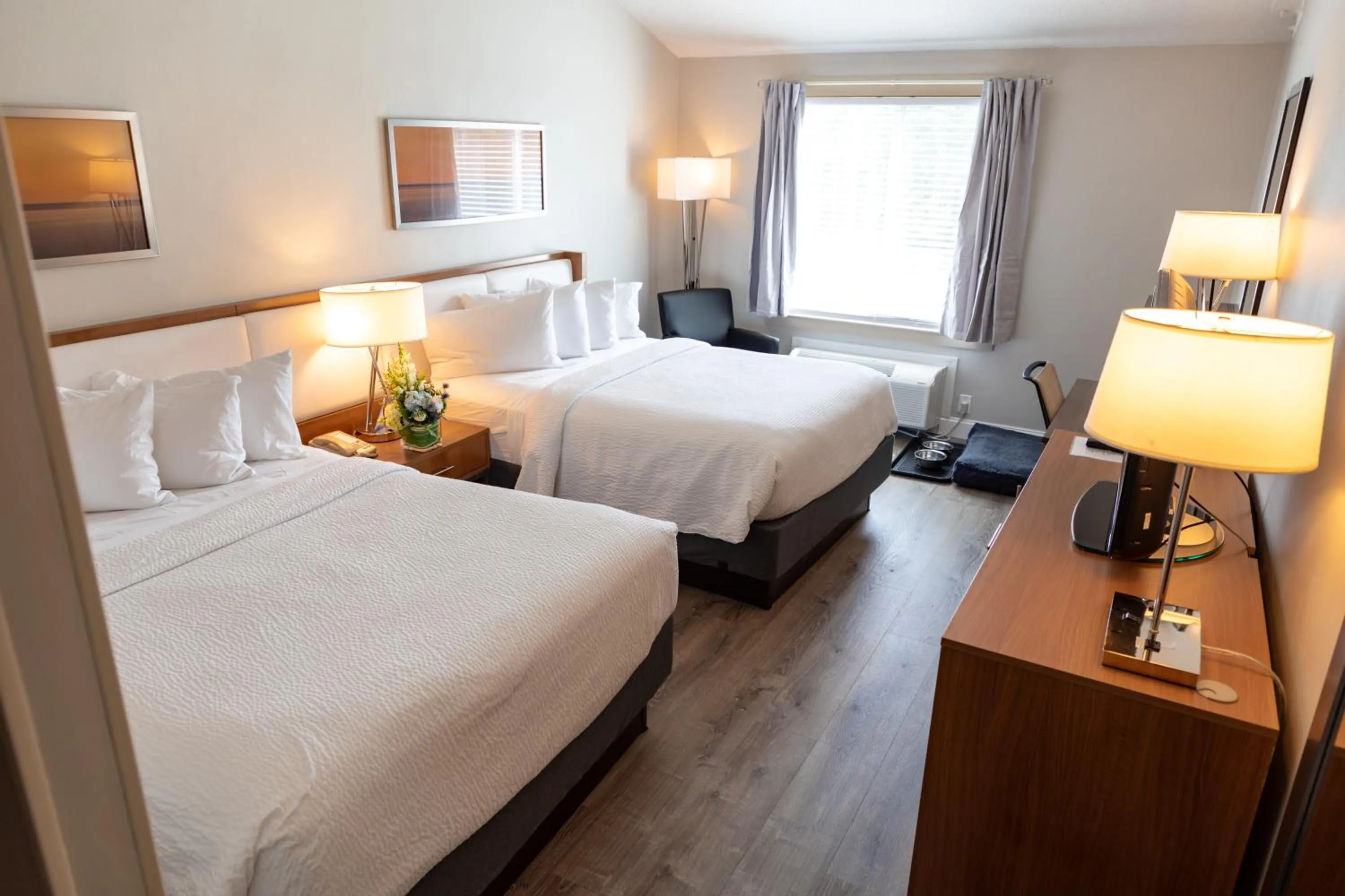 Bed in Iris Hotel Cape Cod