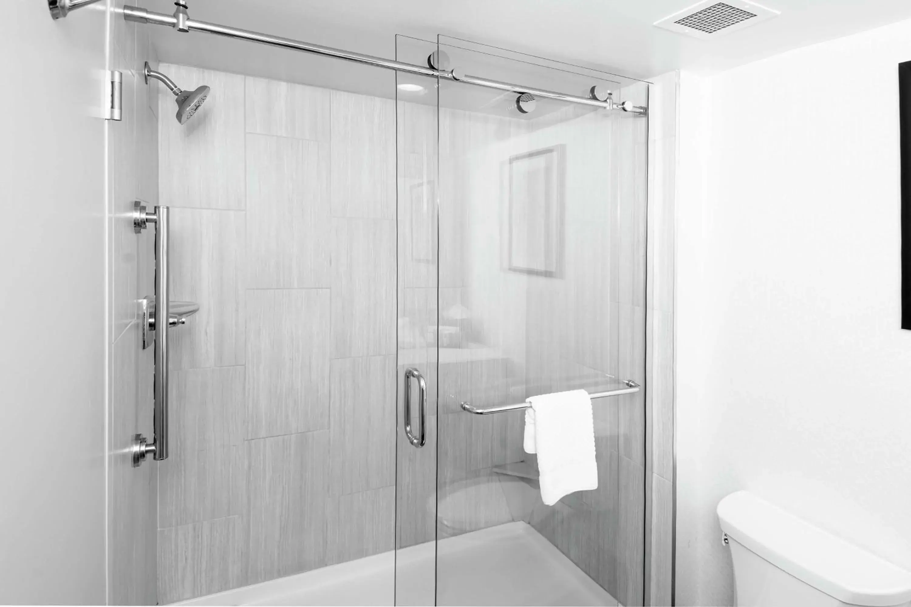 Bathroom in Hilton Greenville Bathroom in Hilton Greenville