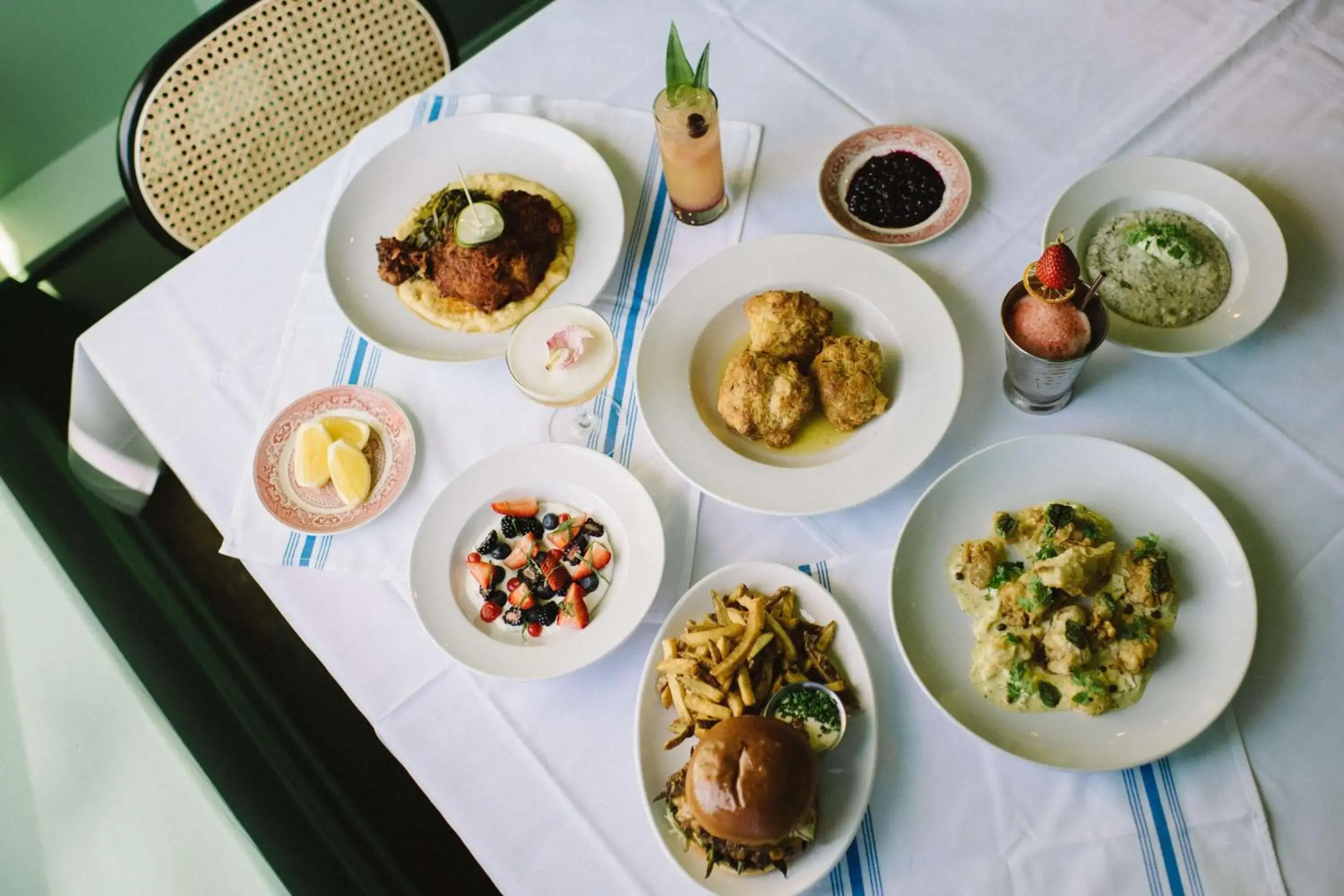 Restaurant/places to eat in Hilton Greenville Restaurant/places to eat in Hilton Greenville