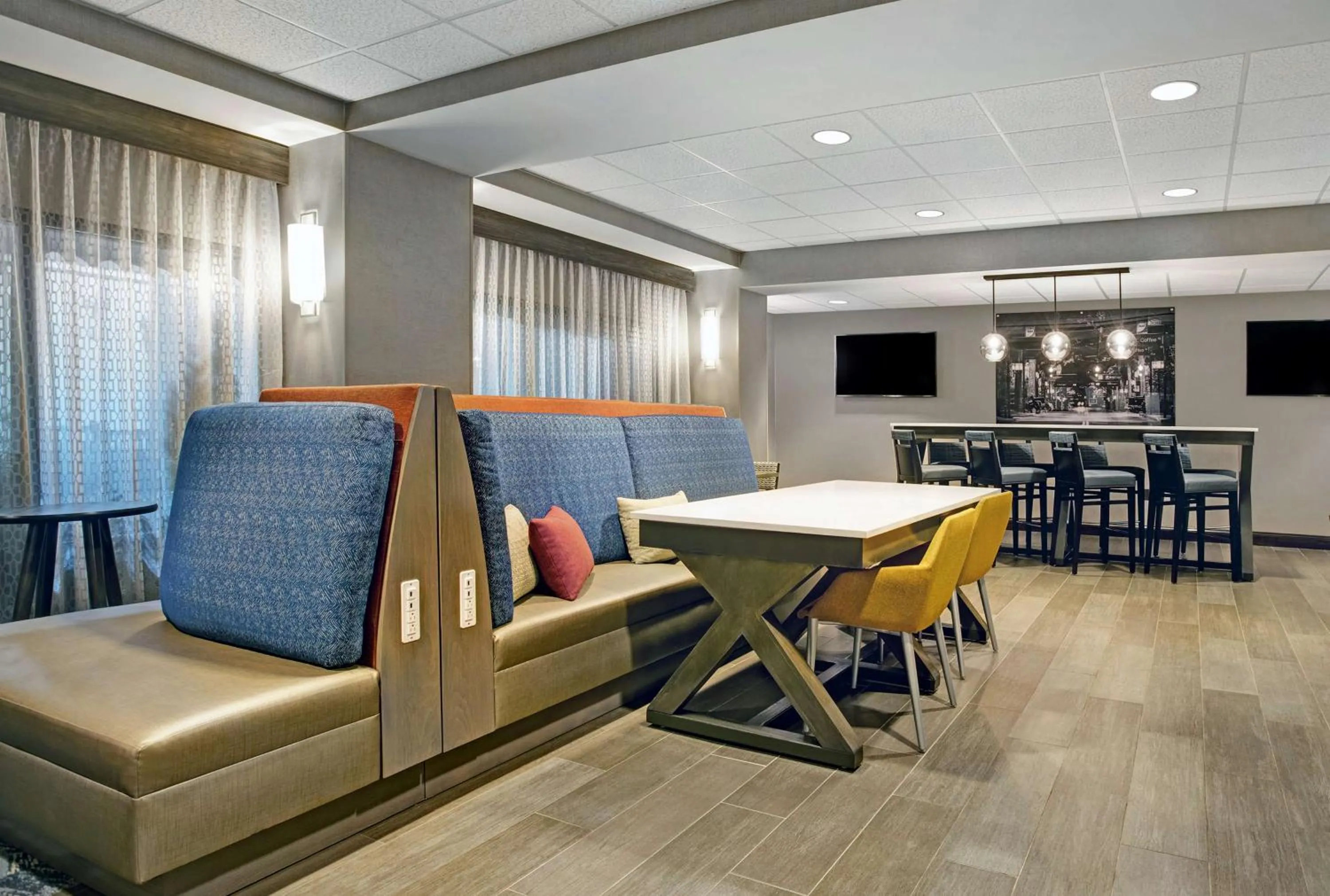 Breakfast in Hampton Inn Greenville/Woodruff Road