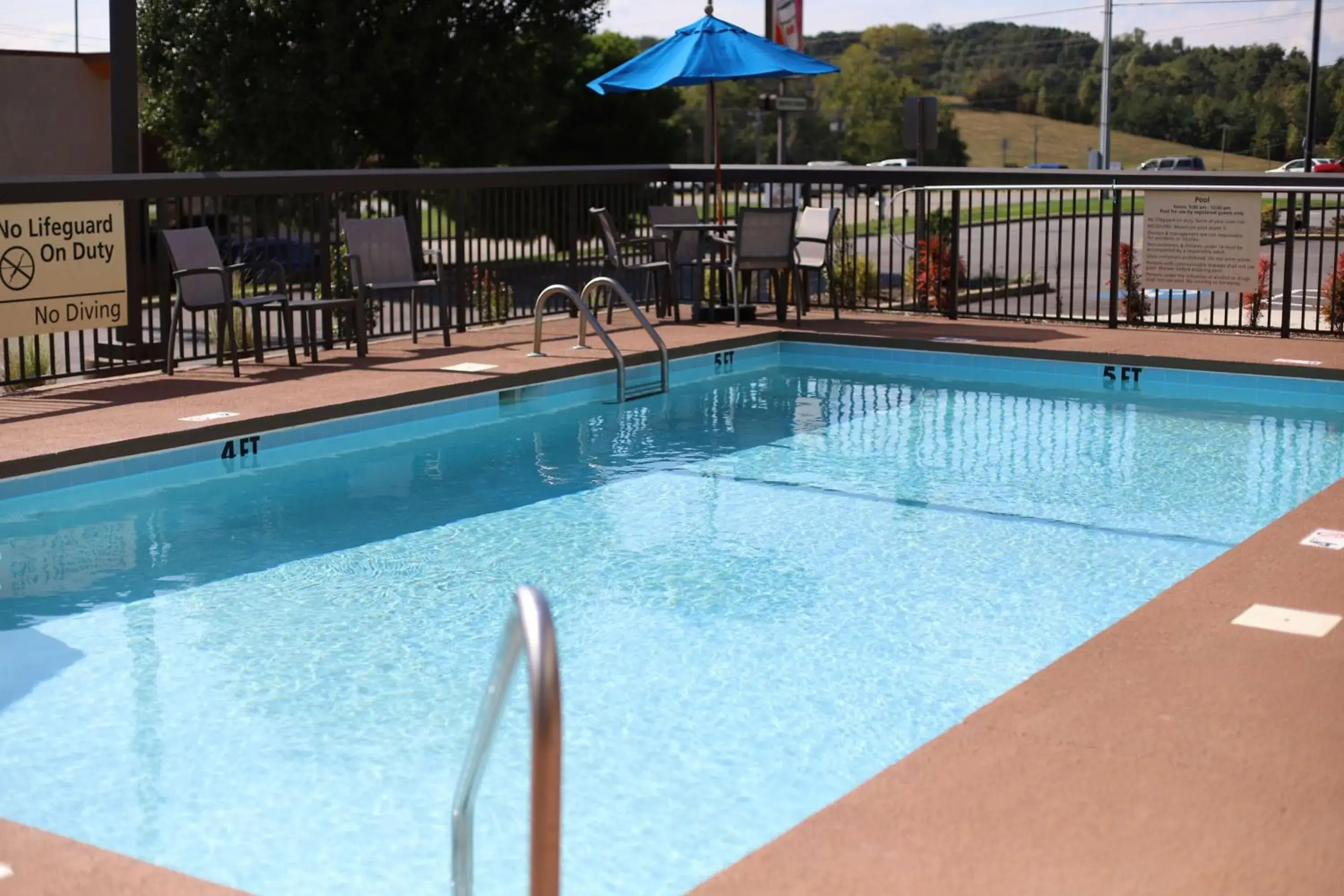 Pool view in Hampton Inn Greeneville Pool view in Hampton Inn Greeneville
