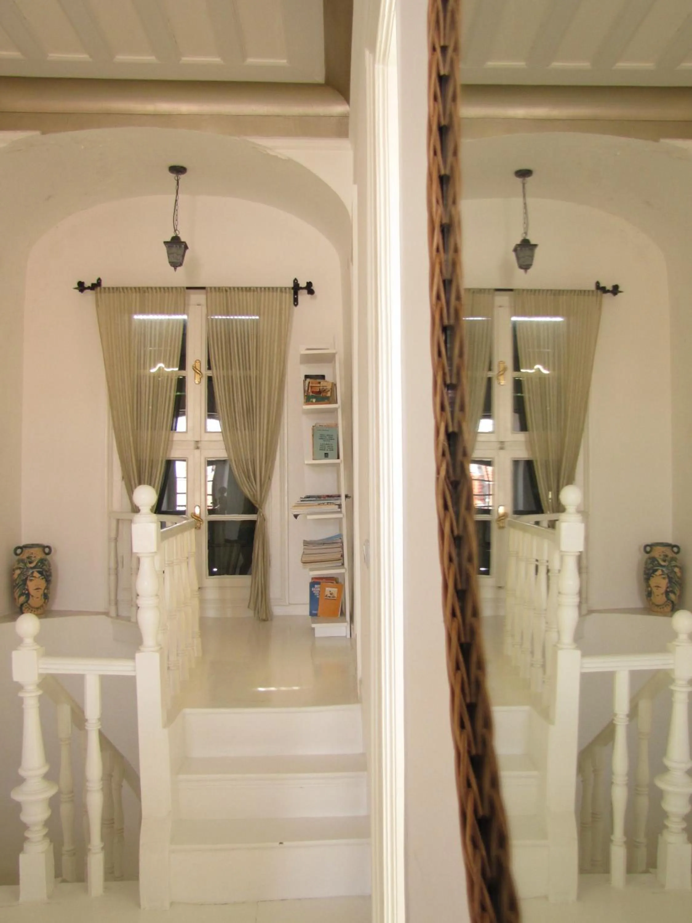 Decorative detail in Eolos House Cunda